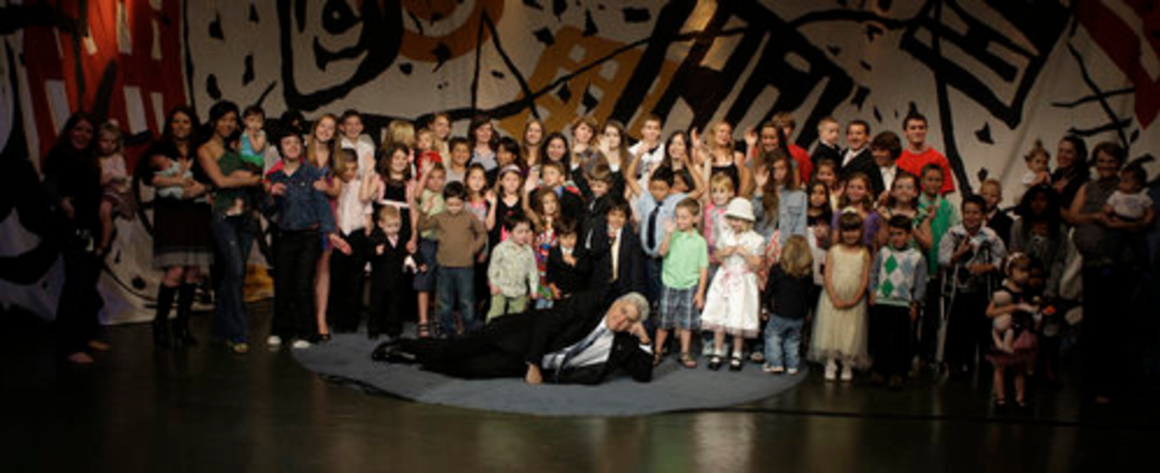 Leno posed with the 68 children born to the show's staffers over 17 years. "That's what I'd like my legacy to be," Leno said, his voice thickened by emotion. "When these kids grow up and they go, `Hey, mom and dad, where did you guys meet?', they're going to say they met on the stage of `The Tonight Show.'"
