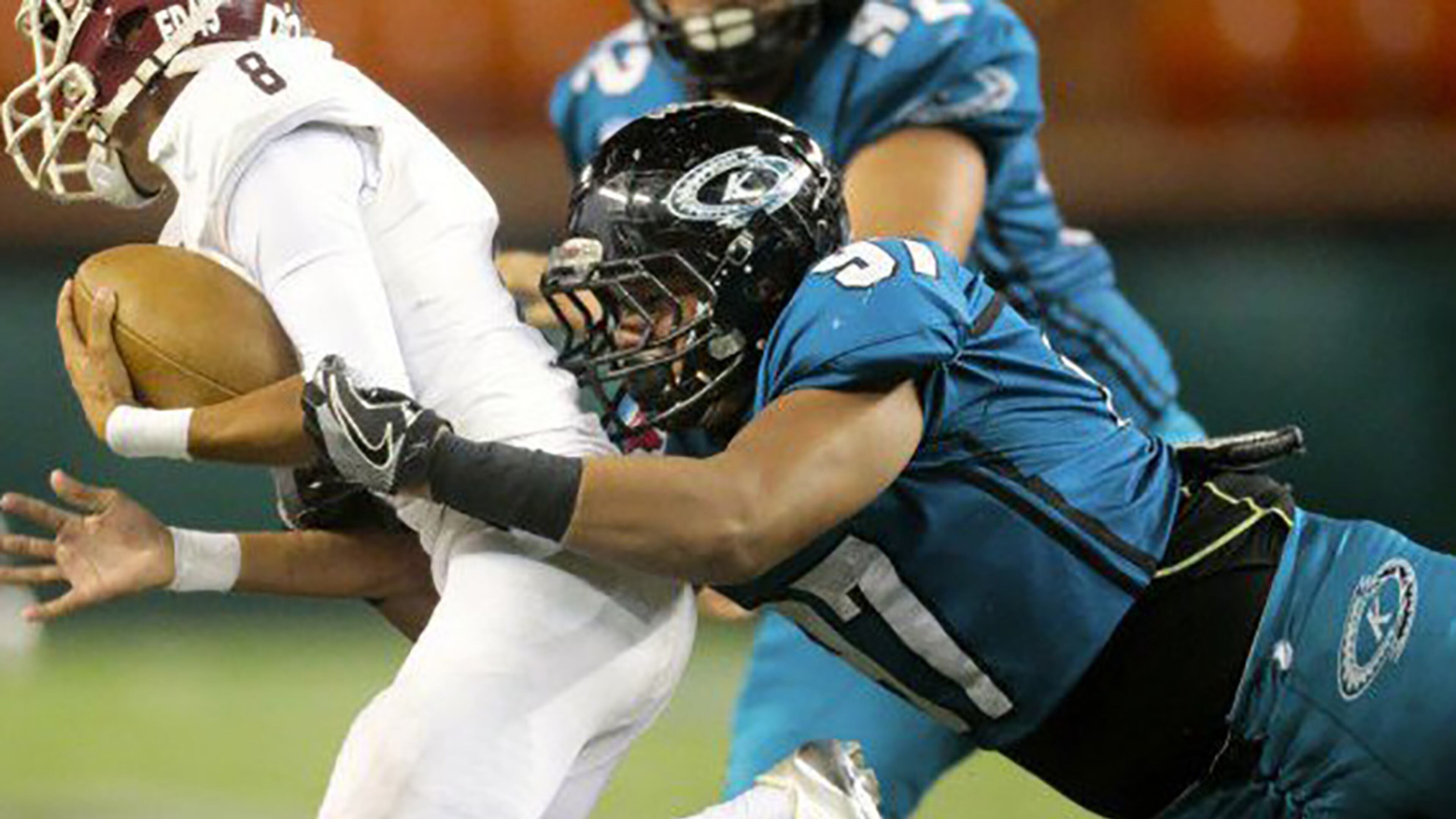 Myron Tagovailoa-Amosa is a defensive end from Hawaii.