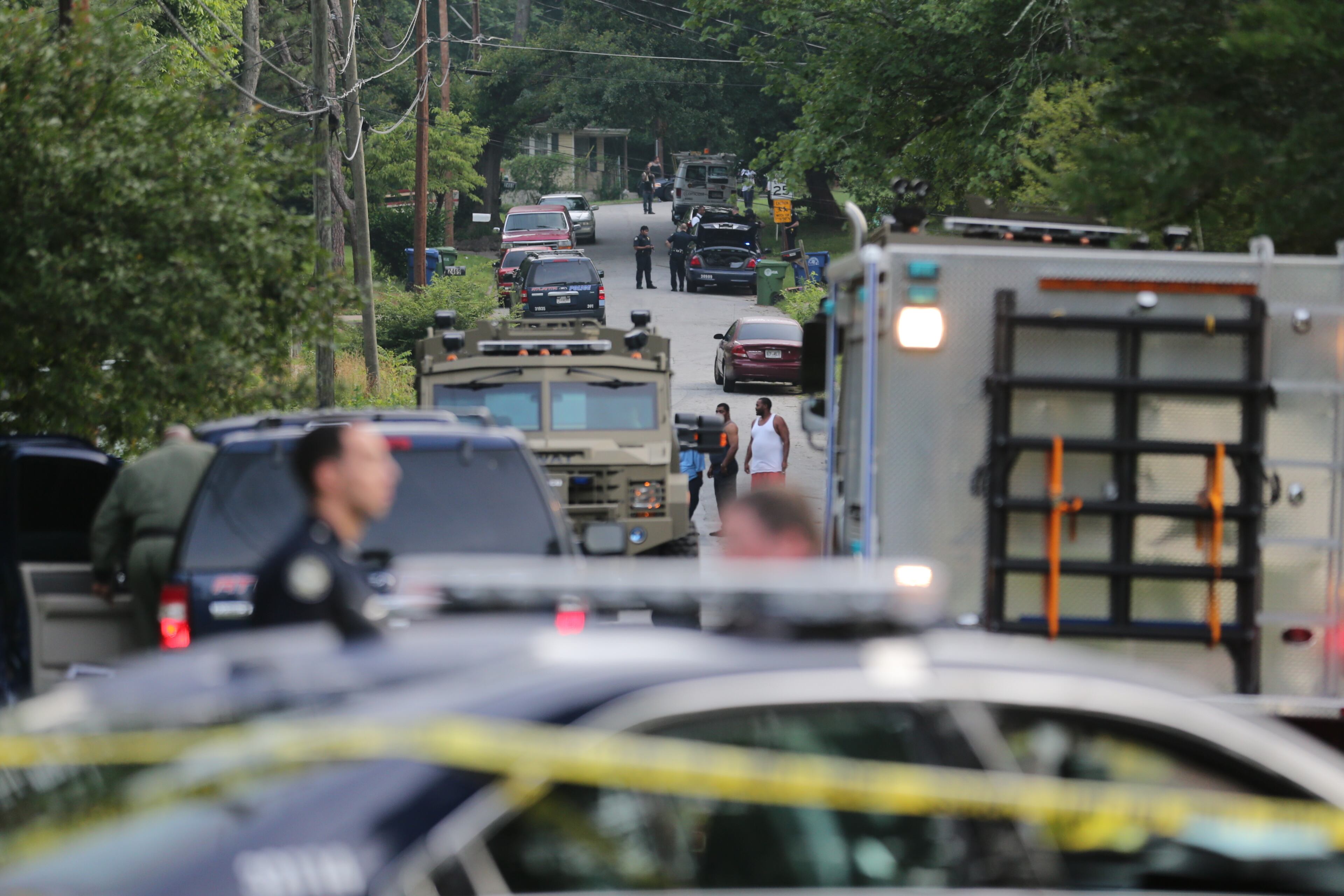 Atlanta police spokeswoman Kim Jones said the SWAT team was called in because of a “possible barricaded gunman.” But just after 7 a.m., Jones said SWAT officer had left the scene, and, “the perpetrator was not located.” JOHN SPINK/JOHNSPINK@AJC.COM