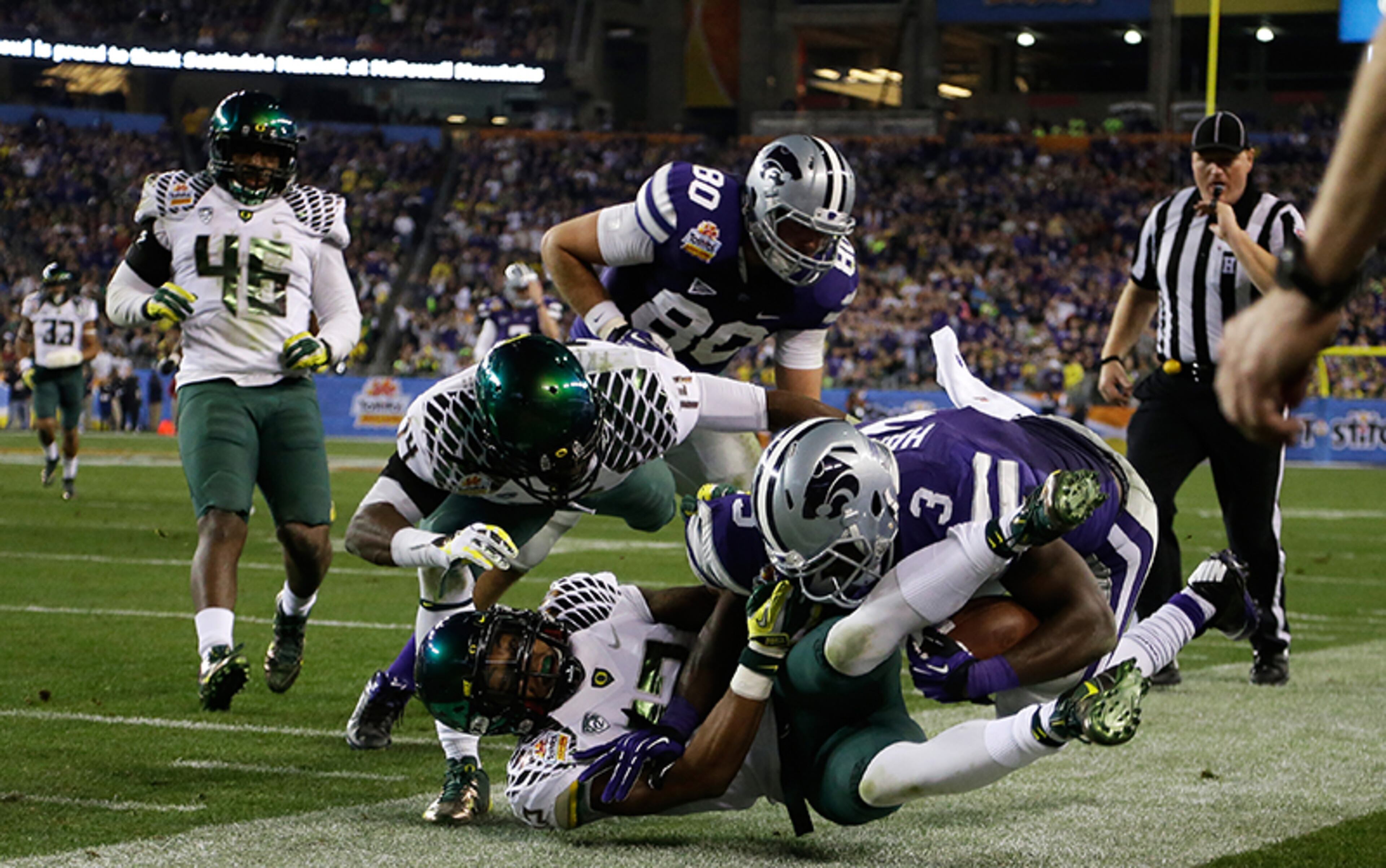Oregon hammered Kansas State 35-17 in front a TV audience of 12.3 million Jan. 3 in the Tostitos Fiesta Bowl.