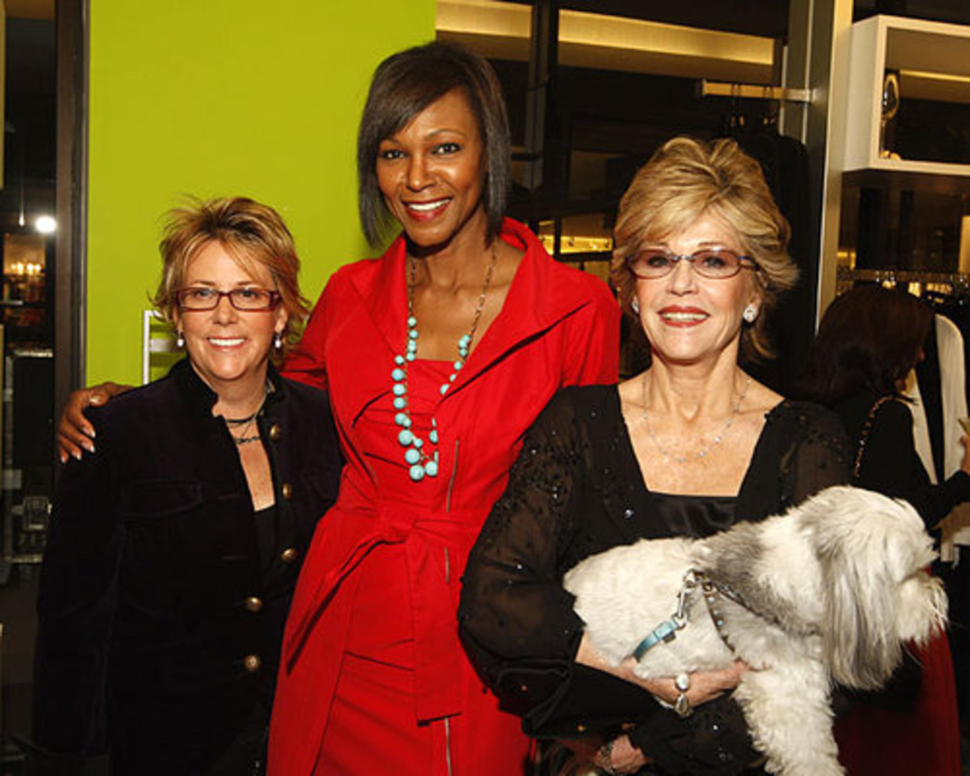 Fonda with Sona Chambers, left, and Chloe Taylor Brown at a 2008 private shopping event at Tootsies to benefit G-CAPP.
