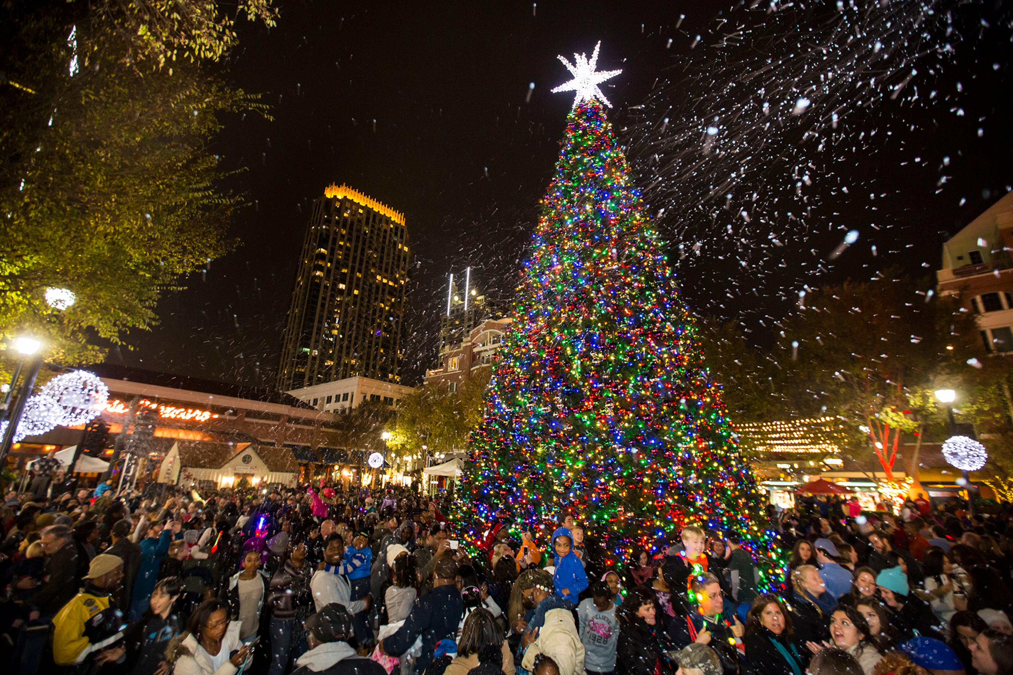 Atlantic Station gets into the holiday spirit with a decorated tree, ice skating and a light show followed by snow.
(Courtesy of Atlantic Station)
