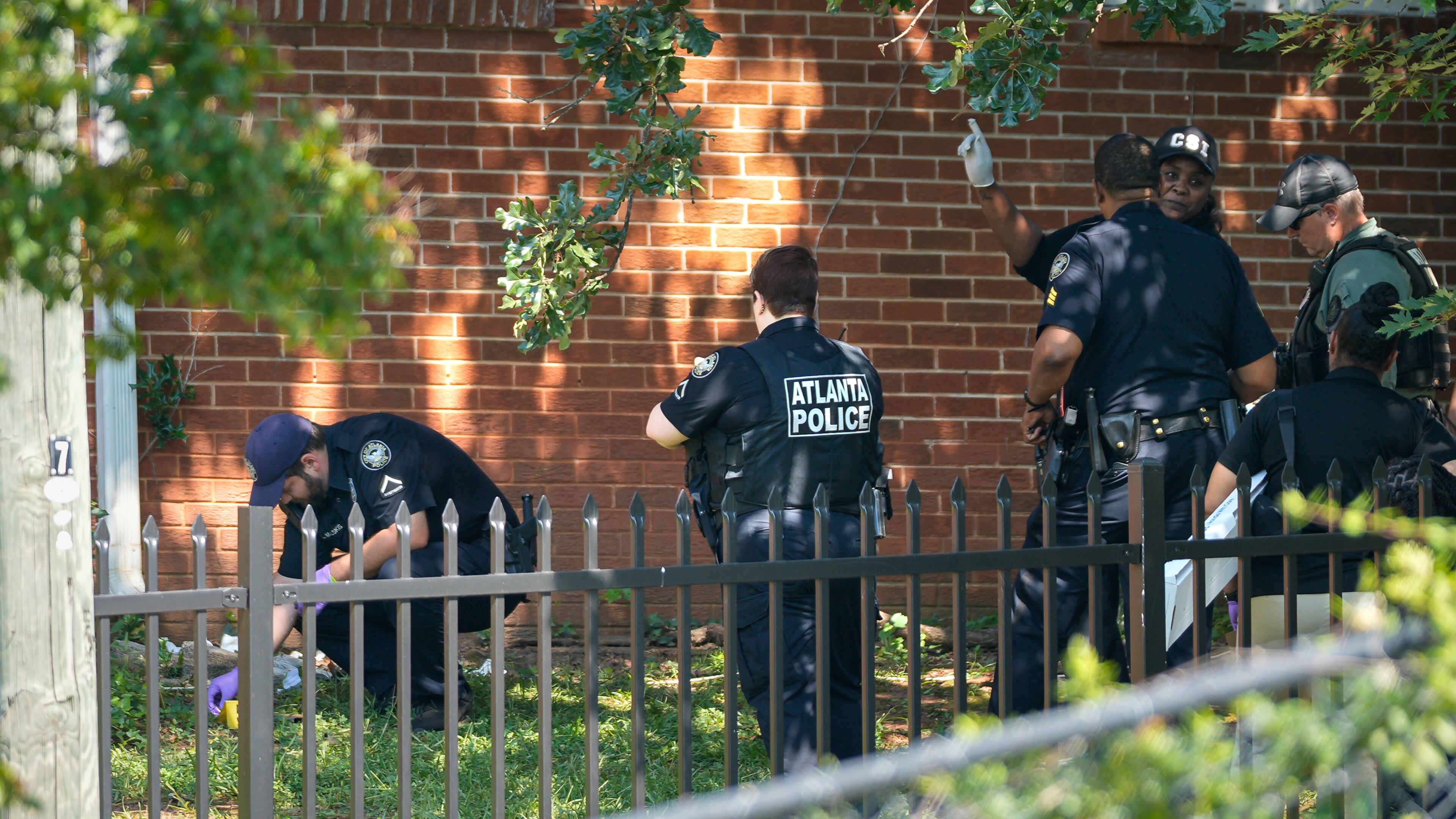 The fatal incident happened around 7:30 a.m. at an apartment on Alison Court, police said. (Ben Hendren for The Atlanta Journal-Constitution)