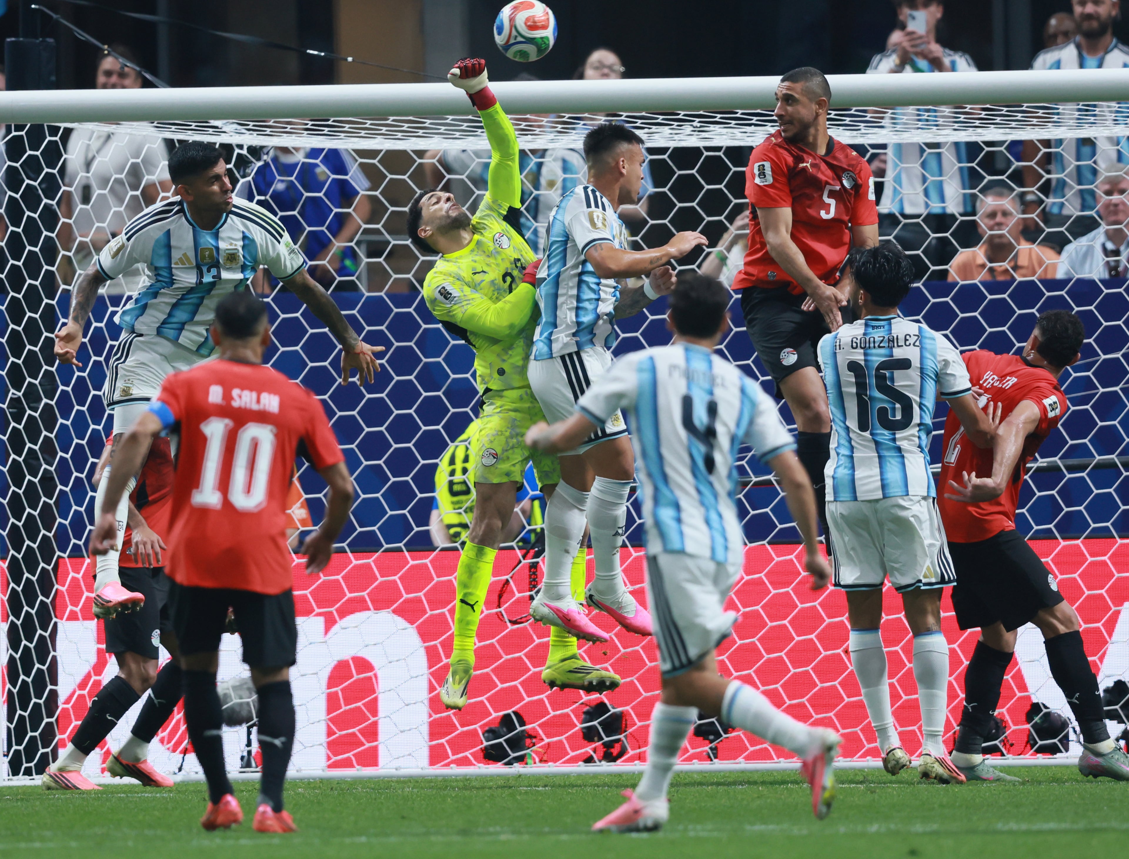 Egypt goalkeeper Mostafa Shoubir makes a save on a corner kick during second half of Argentina vs. Egypt FIFA World Cup match at Atlanta Stadium (Mercedes-Benz Stadium) on Tuesday, July 7, 2026. (Jason Getz/AJC)