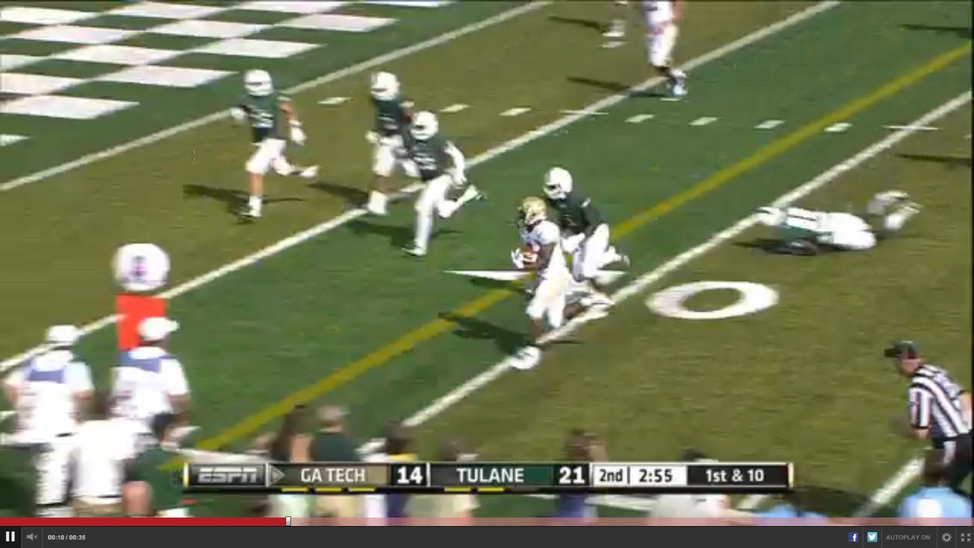 Zenon has outrun Monroe (at the 10). Marley (at the 6), who was initially blocked by Chamberlain, is trying to cut off Zenon, as is Thomas (at the 5), who was blocked by Marshall, and free safety Sam Scofield (at the , who was not in the picture at the start of the play and had a clear path. Williams, who began the play crashing on Days, has tripped over Hill and is on the ground at the 11. He evidently didn’t see Hill, who was on the ground after his cut block.
