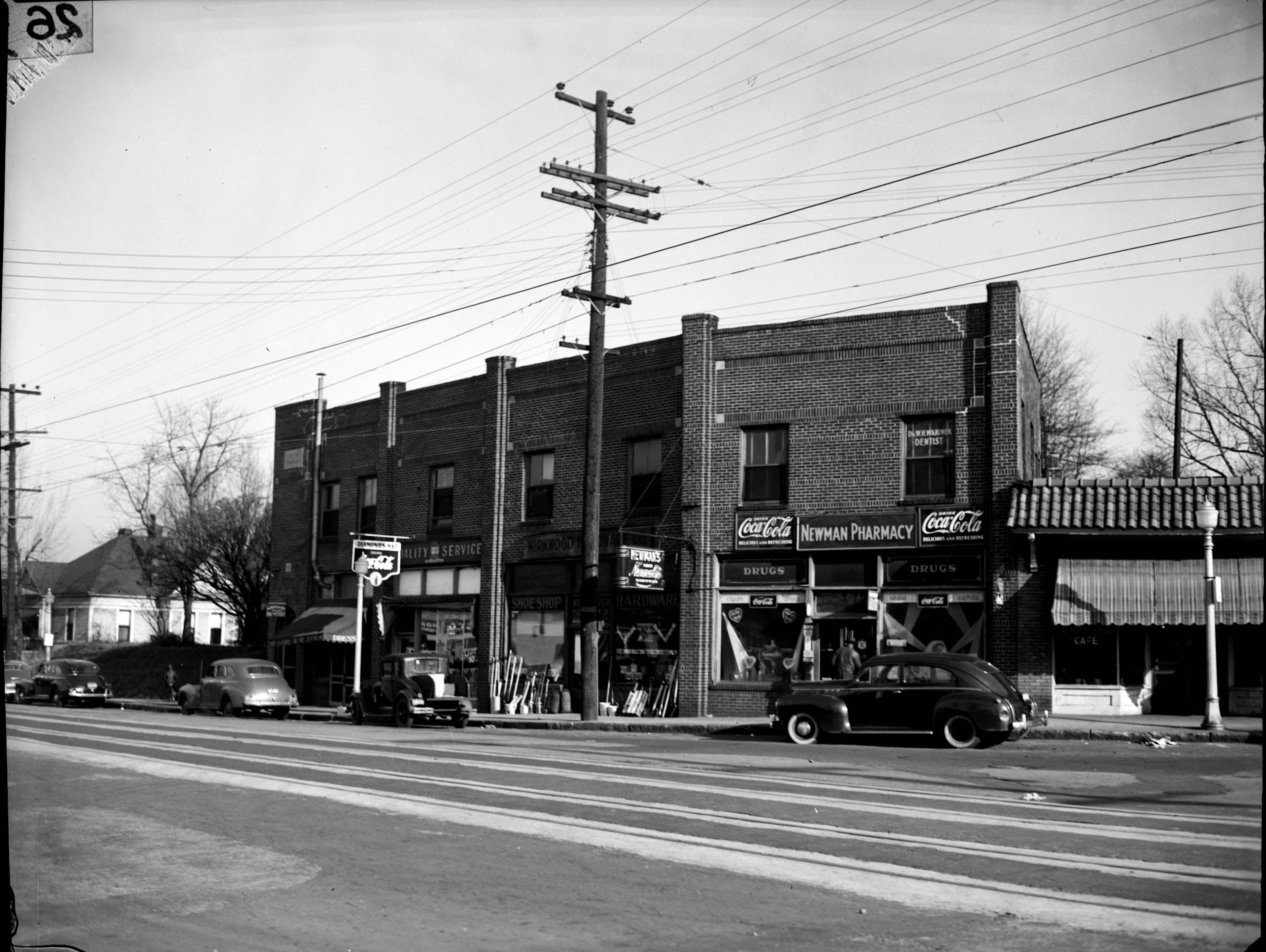 A view of Boulevard in Kirkwood in 1944. LBGPNS10-007e, Lane Brothers Commercial Photographers Photographic Collection, 1920-1976. Photographic Collection, Special Collections and Archives, Georgia State University Library.