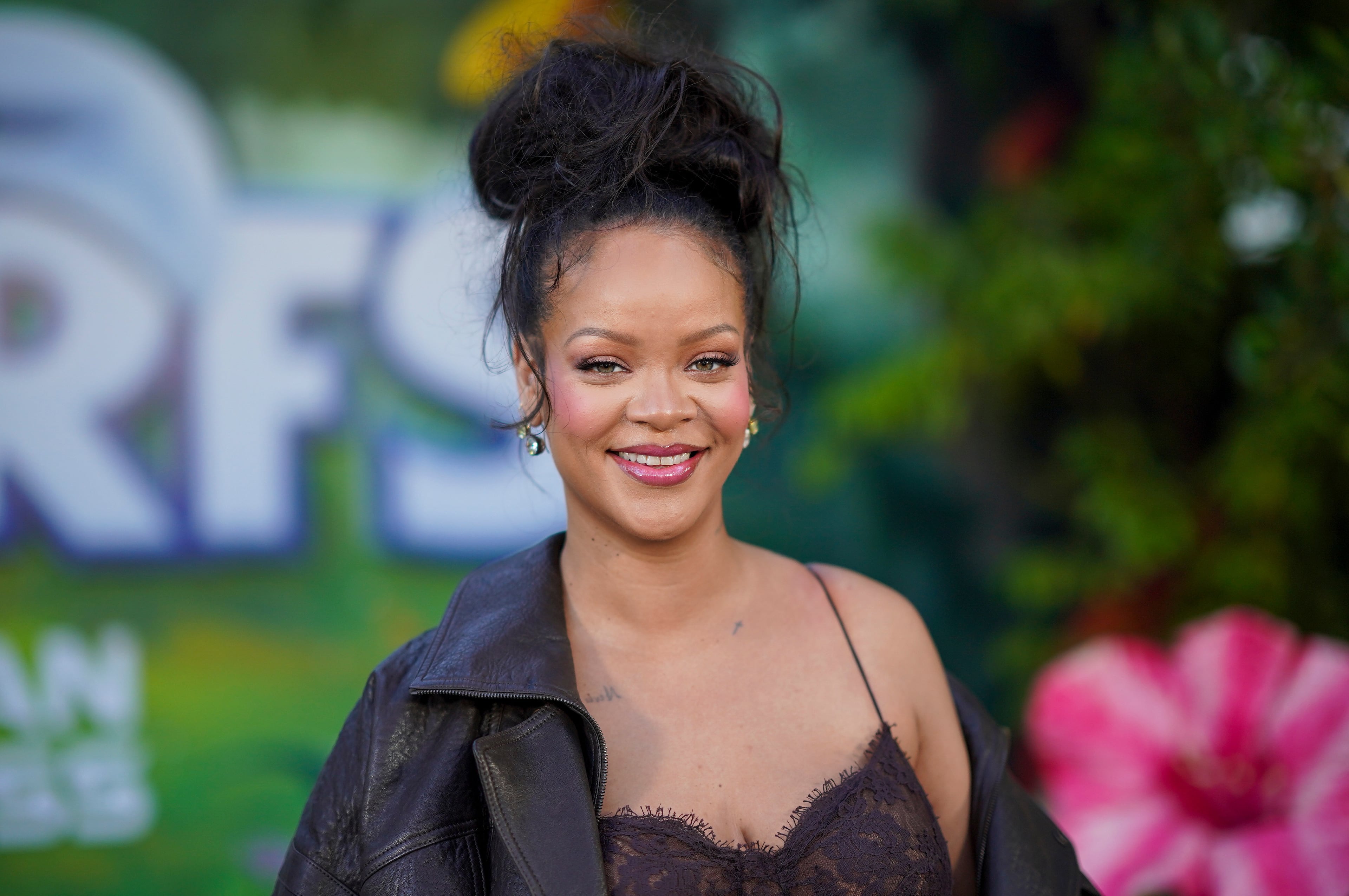 Rihanna Shots Fired House