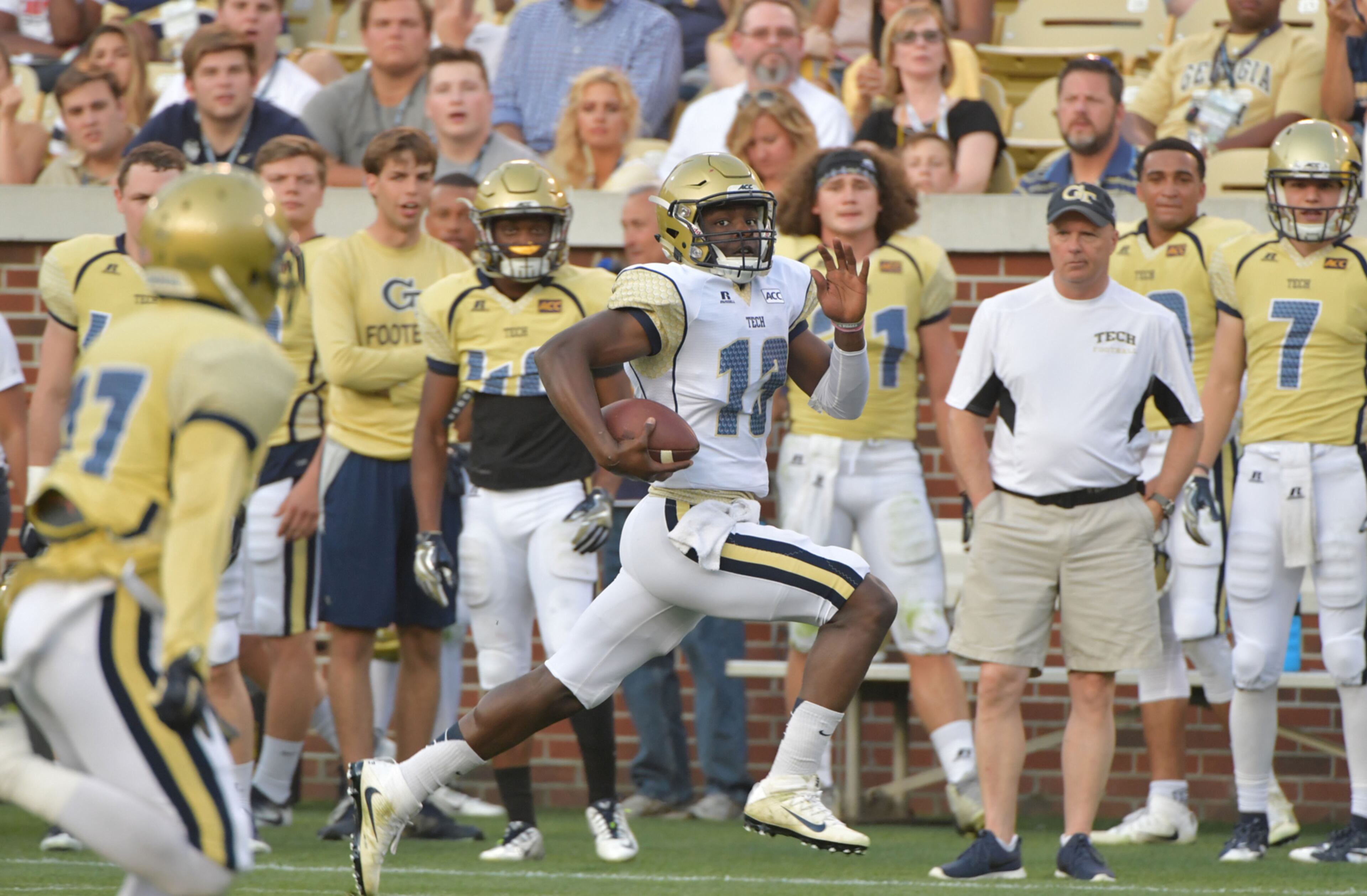 April 21, 2017 Atlanta - Georgia Tech White Team quarterback Jay Jones (13) runs during 2017 Georgia Tech Football Spring Game at Bobby Dodd Stadium on Friday, April 21, 2017. HYOSUB SHIN / HSHIN@AJC.COM