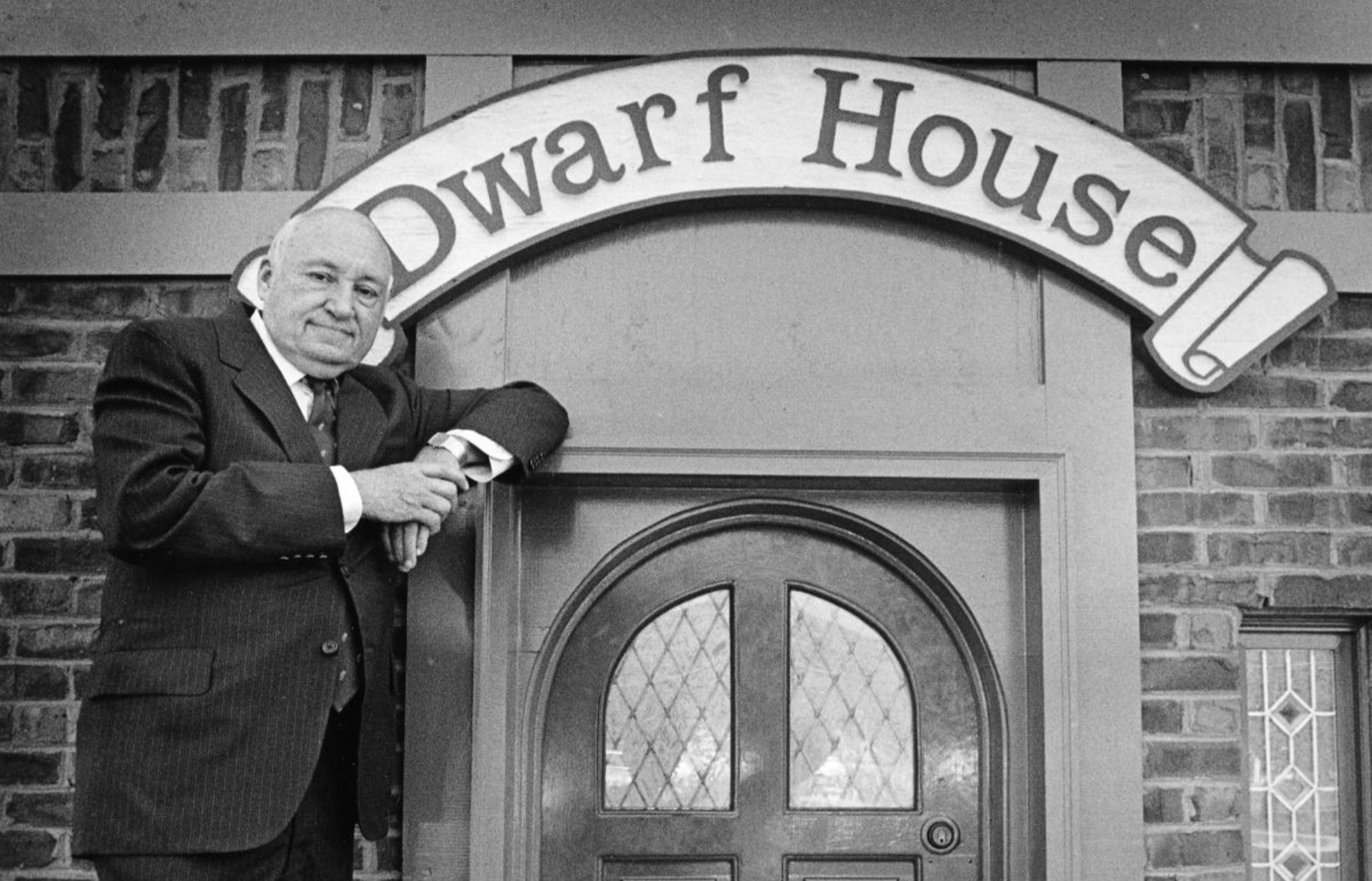 Chic-fil-A founder Samuel Truett Cathy died September 4, 2014, in his Atlanta home surrounded by family. He was 93.