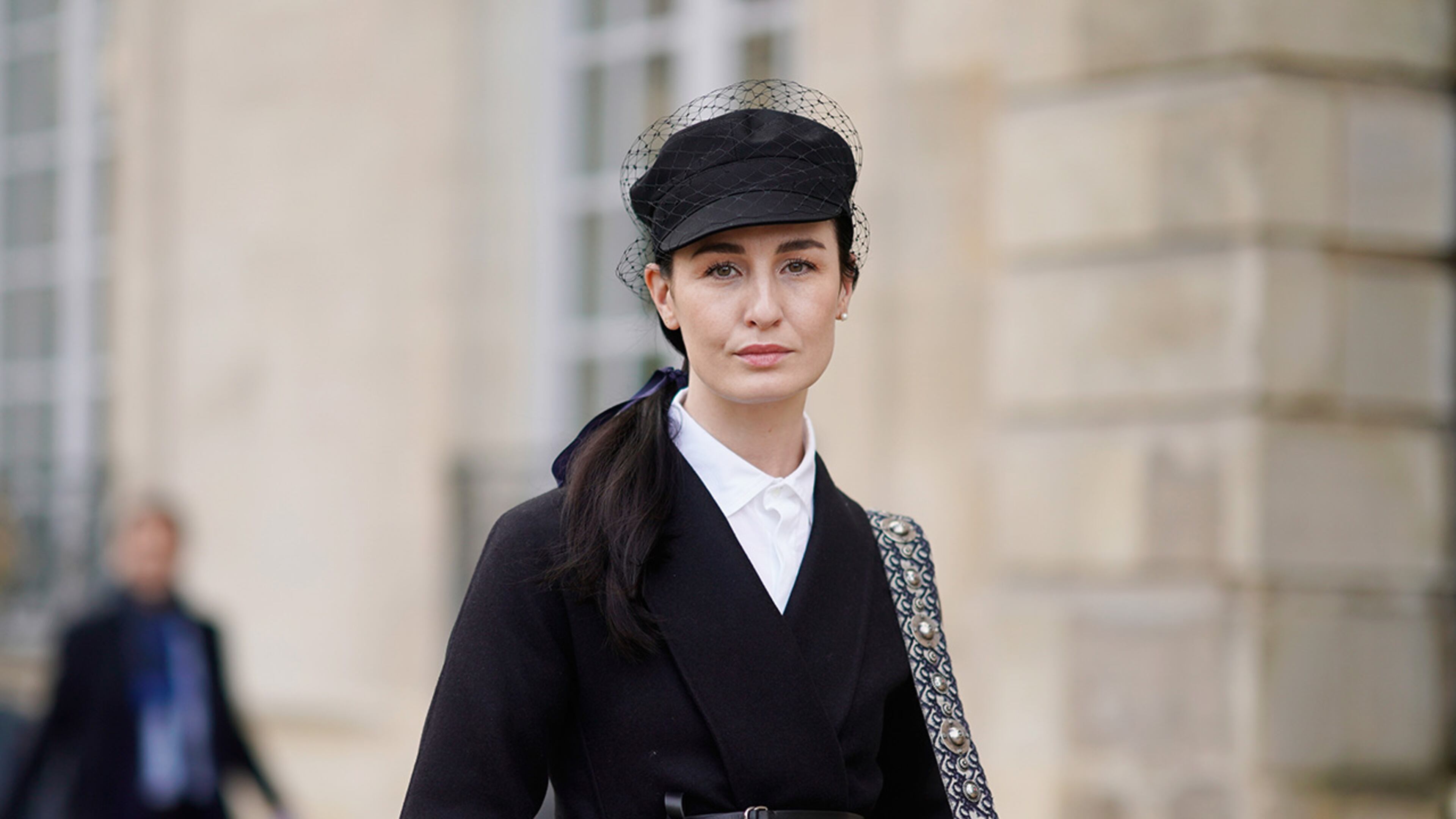 PARIS, FRANCE - JANUARY 22: Erin O'Connor attends the Christian Dior Haute Couture Spring Summer 2018 show as part of Paris Fashion Week on January 22, 2018 in Paris, France. (Photo by Edward Berthelot/Getty Images for Christian Dior)