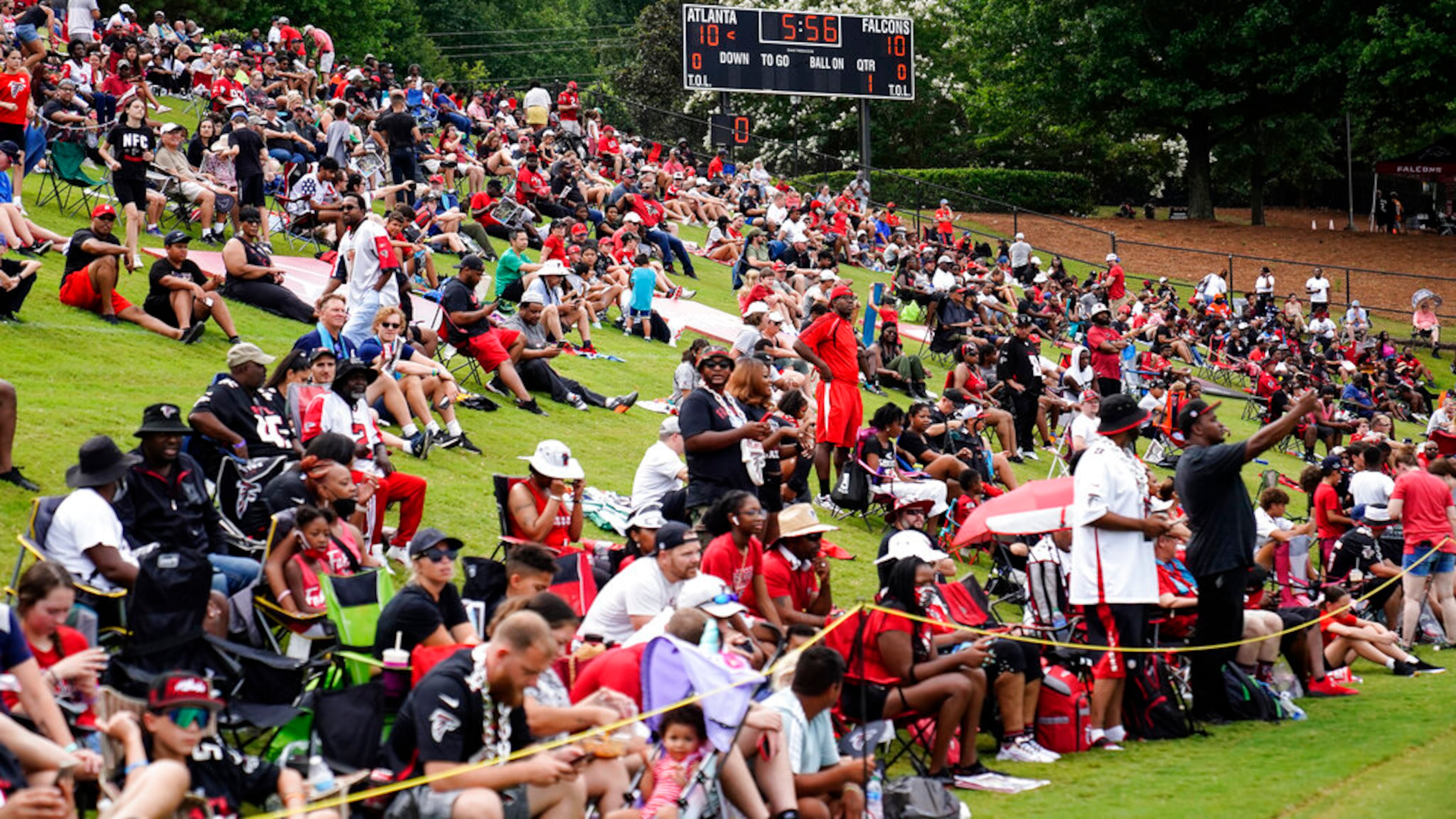 The Falcons will have 11 open public practices this summer at the team's facility in Flowery Branch. (File/AJC)
