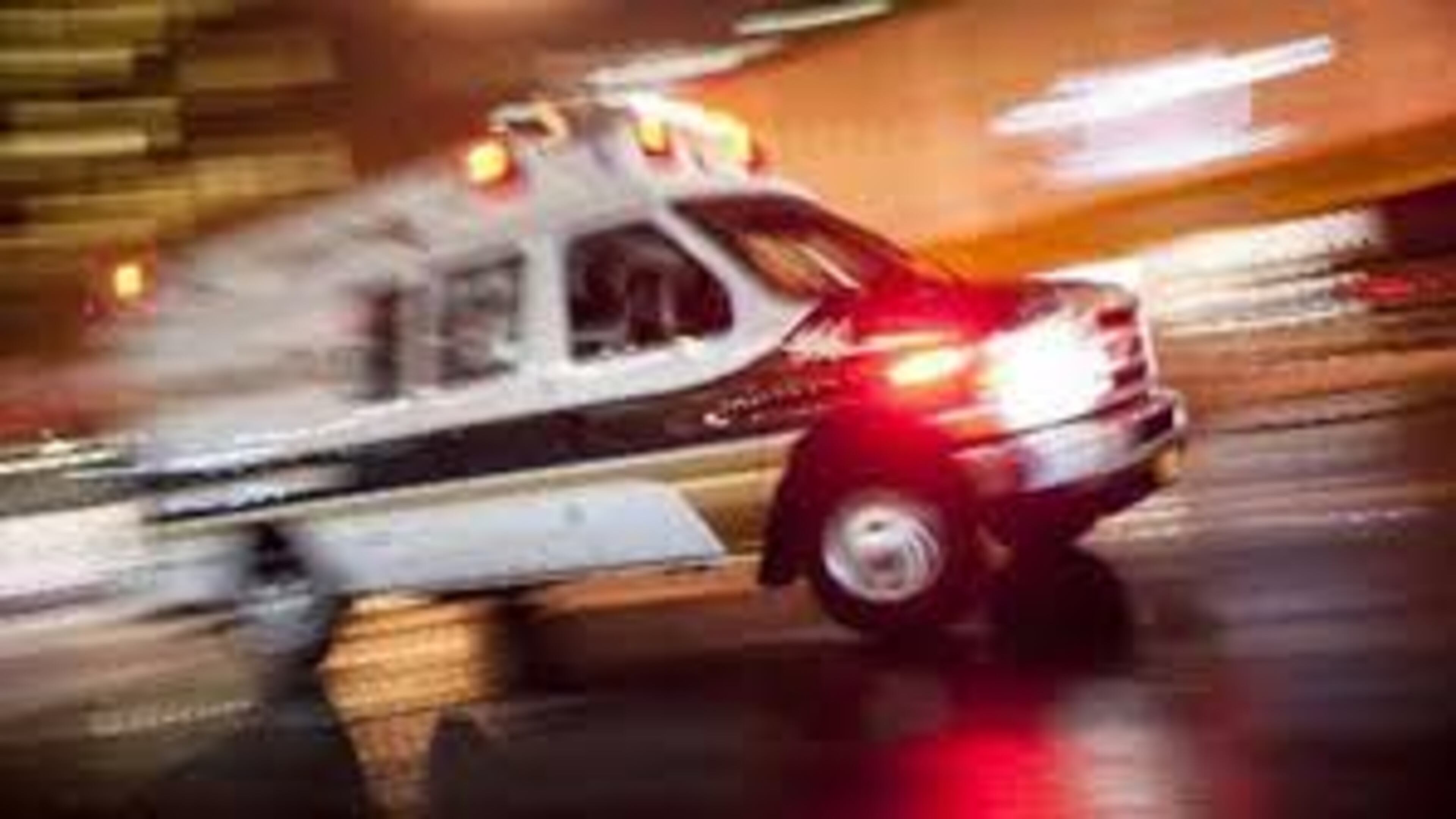 Noting that cardiopulmonary resuscitation performed while waiting for the ambulance to arrive increases the survival odds of a cardiac arrest victim, the Sandy Springs Fire Department will offer free CPR classes this spring. AJC FILE