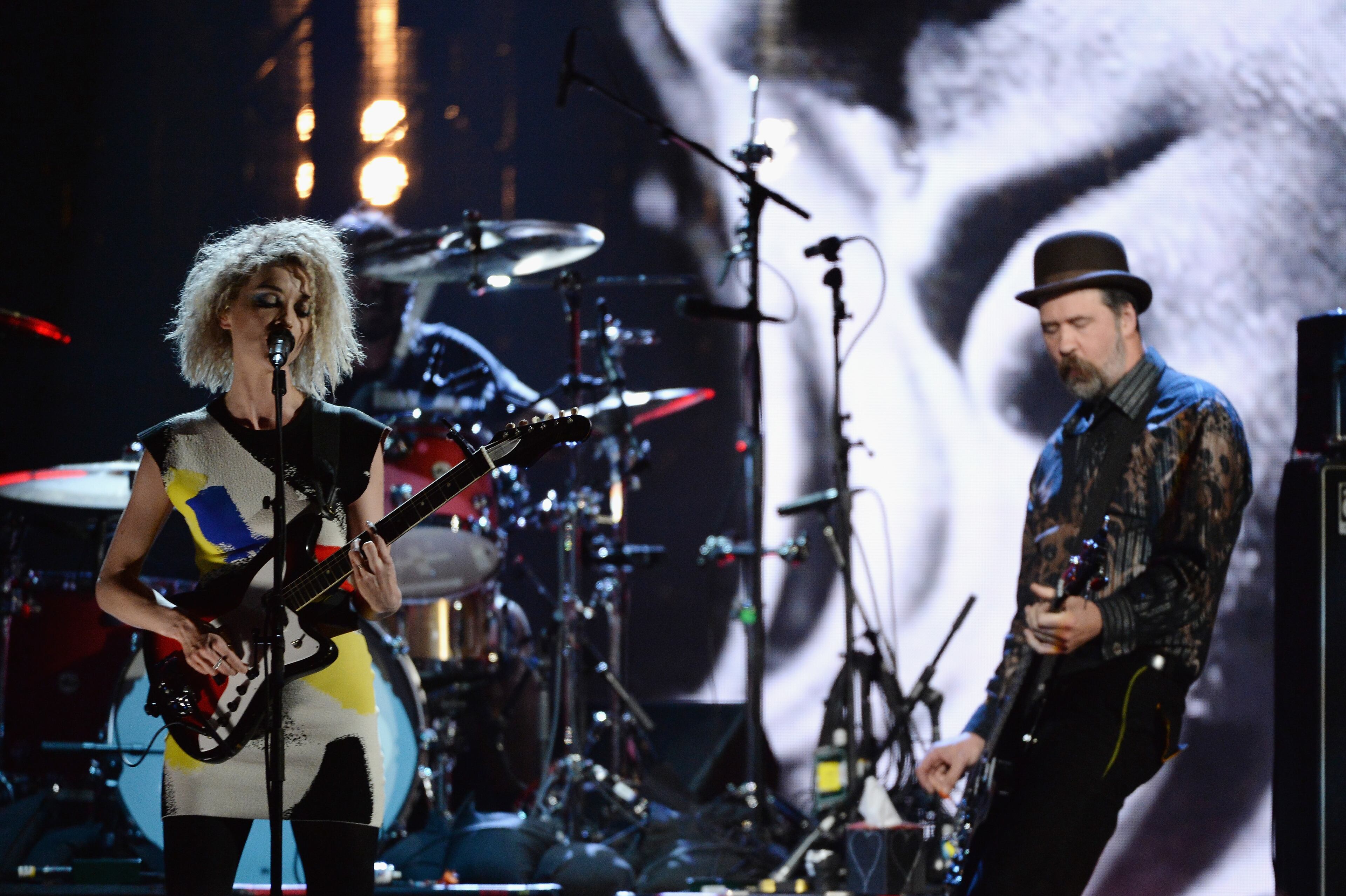 Musicans St. Vincent (L) and Krist Novoselic perform onstage at the 29th Annual Rock And Roll Hall Of Fame Induction Ceremony at Barclays Center of Brooklyn on April 10, 2014 in New York City. (Photo by Larry Busacca/Getty Images)