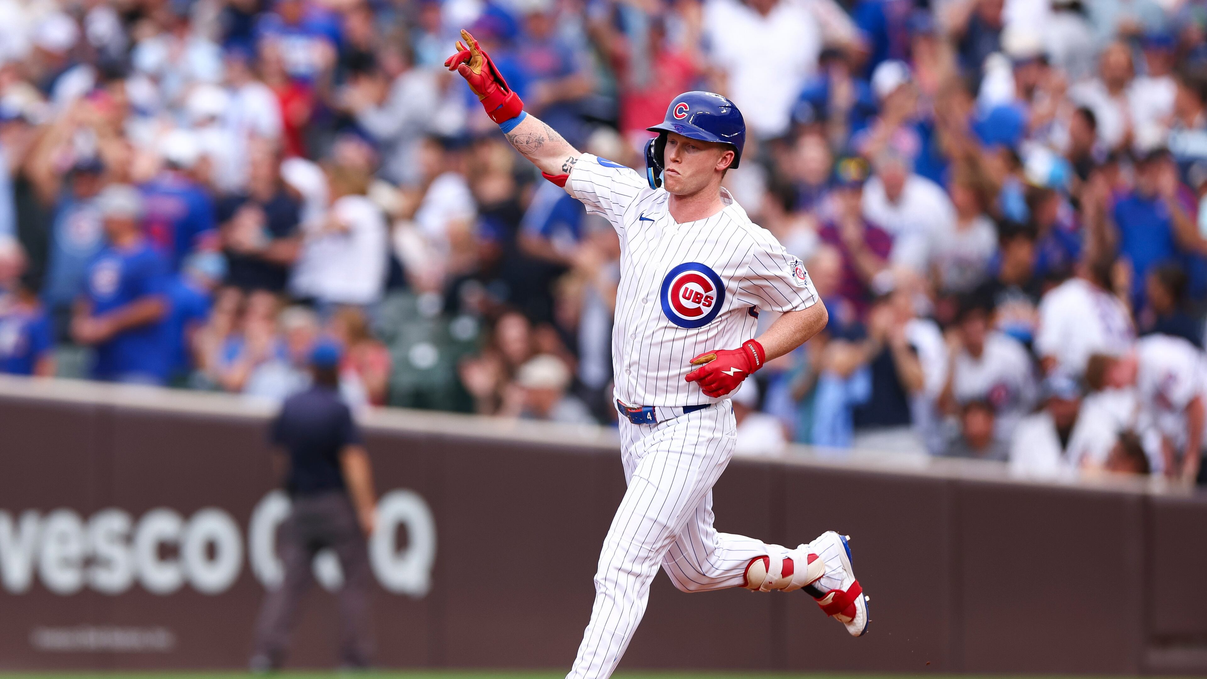 Chicago Cubs designated hitter Pete Crow-Armstrong gestures while running the bases after hitting a home run during the fourth inning of a baseball game against the Los Angeles Dodgers in Chicago, Wednesday, Aug. 5, 2026. (AP Photo/Jessie Alcheh)