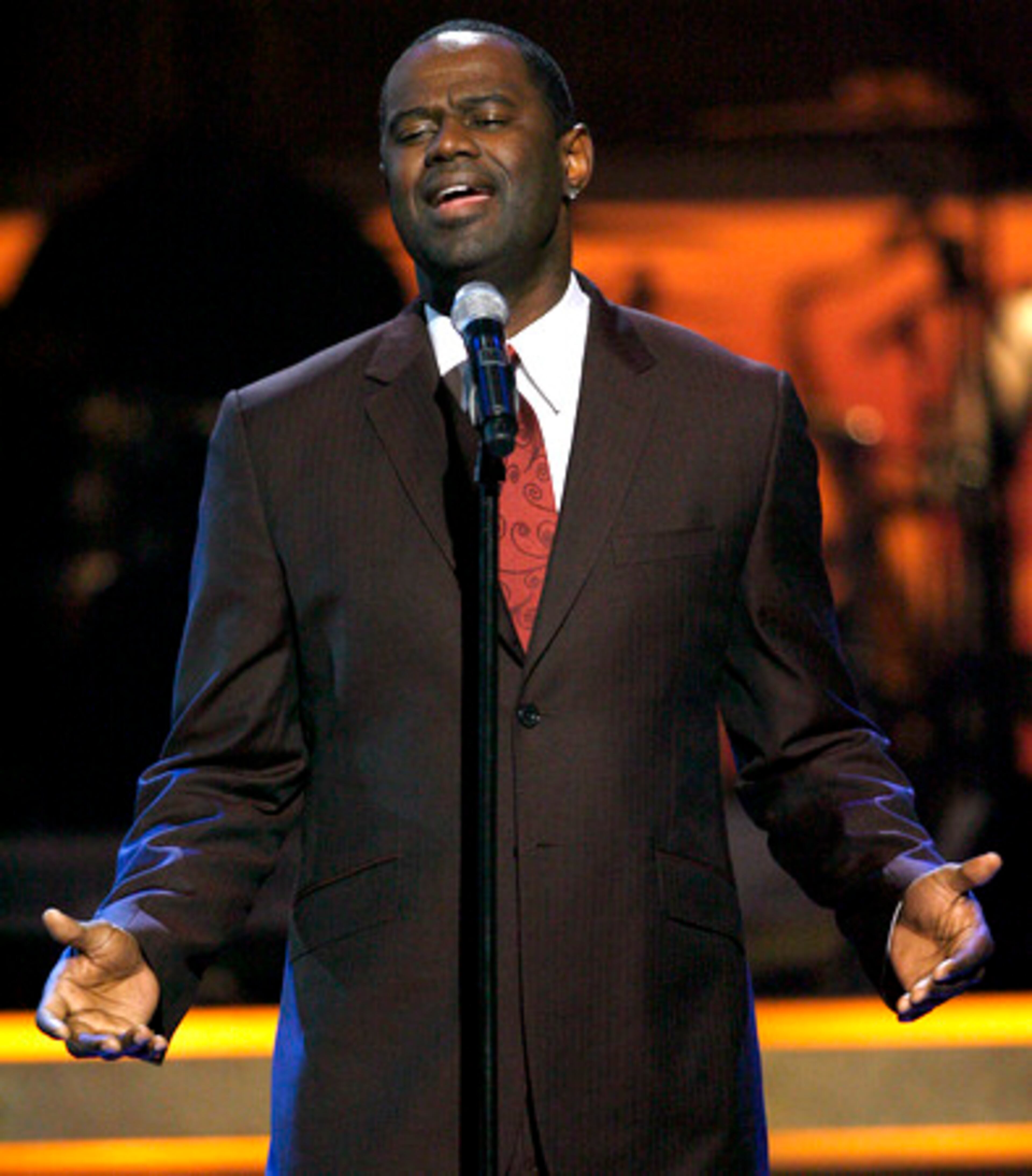 ... Brian McKnight ...