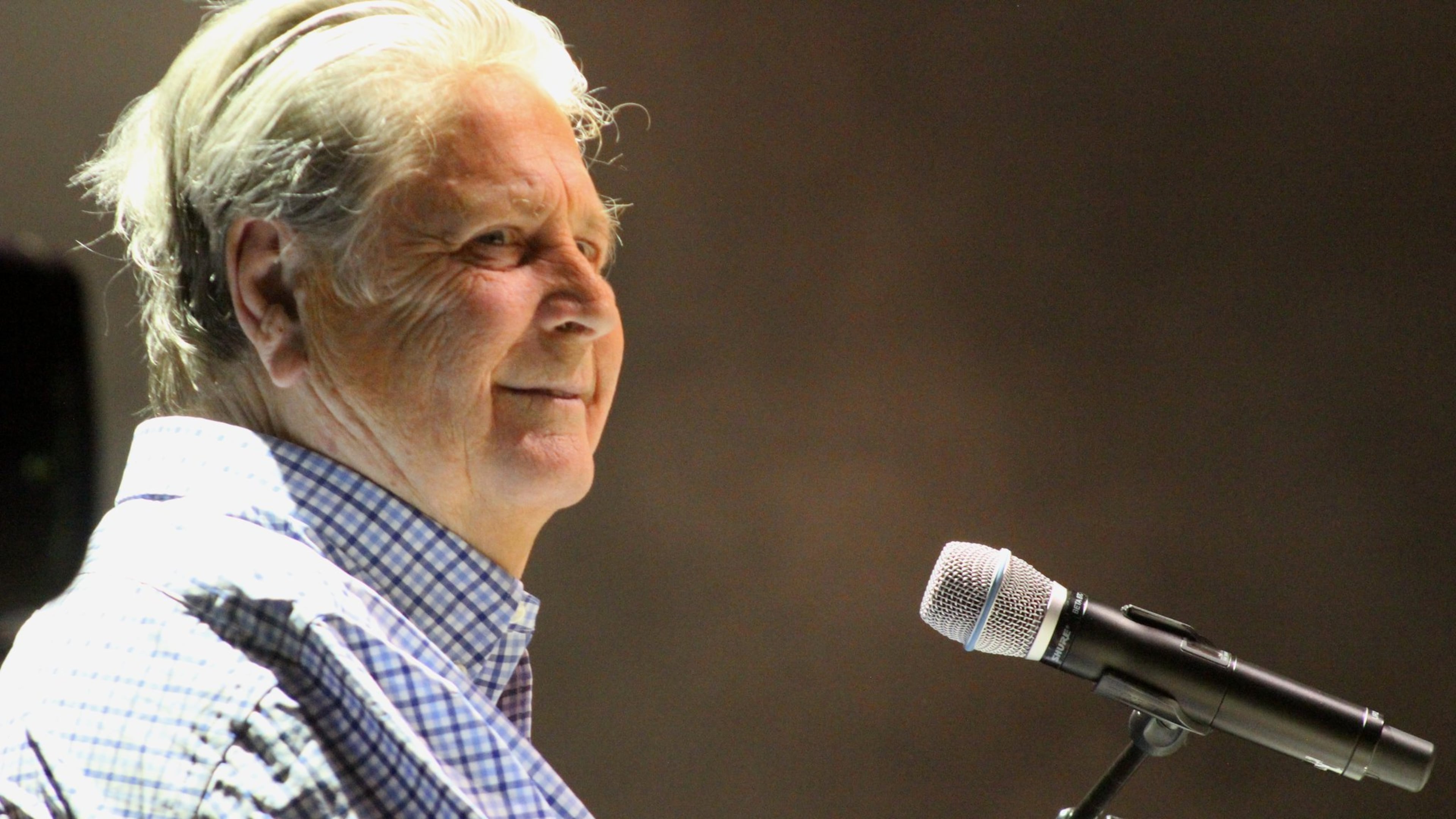 Brian Wilson returns to the Fox on Friday. Photo: Melissa Ruggieri/AJC