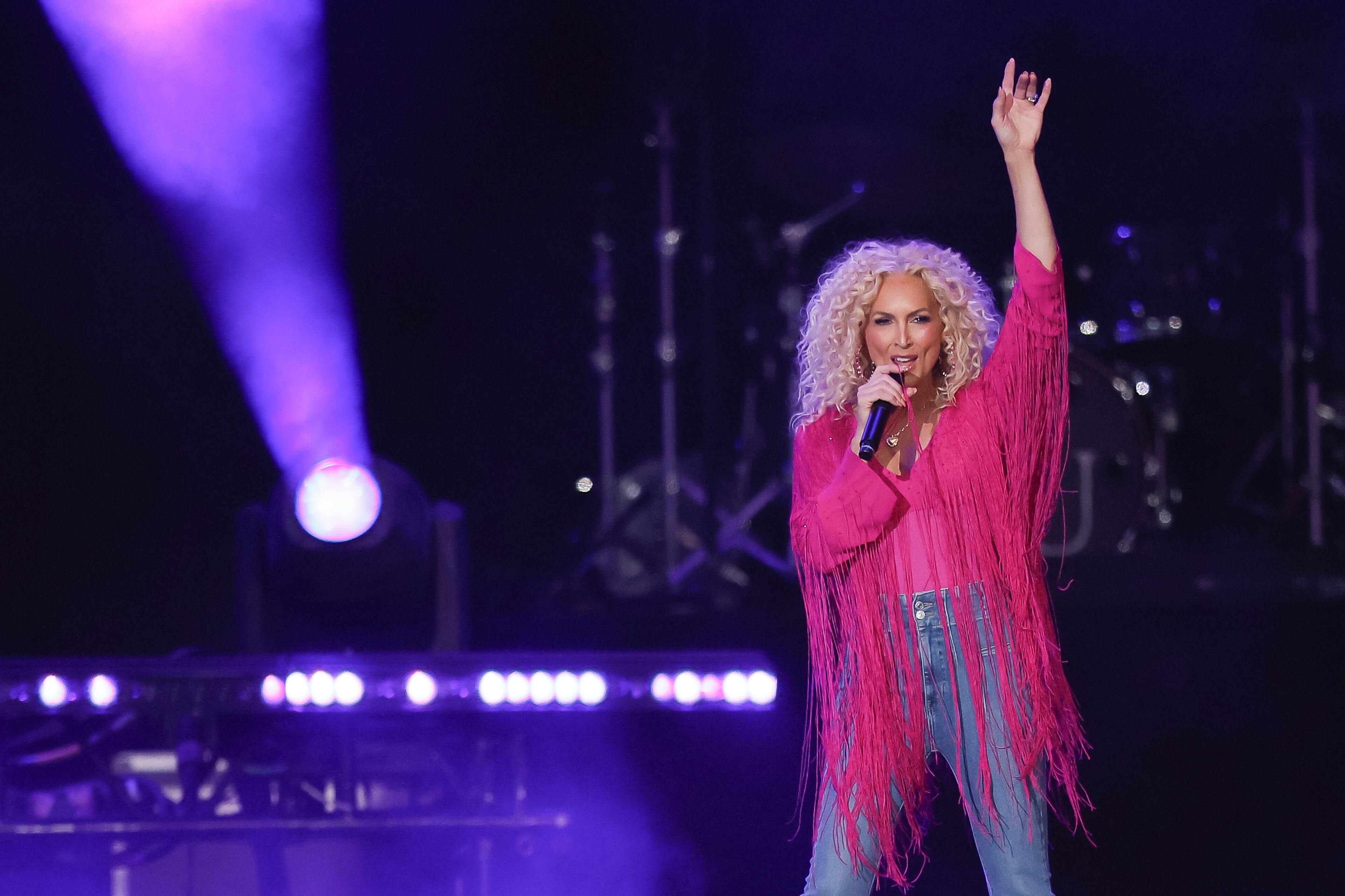 Kimberly Schlapman of Little Big Town during the ATLive Concert Series at Mercedes-Benz Stadium in Atlanta on Saturday, October 21. (Photo by Alex Slitz/Mercedes-Benz Stadium)