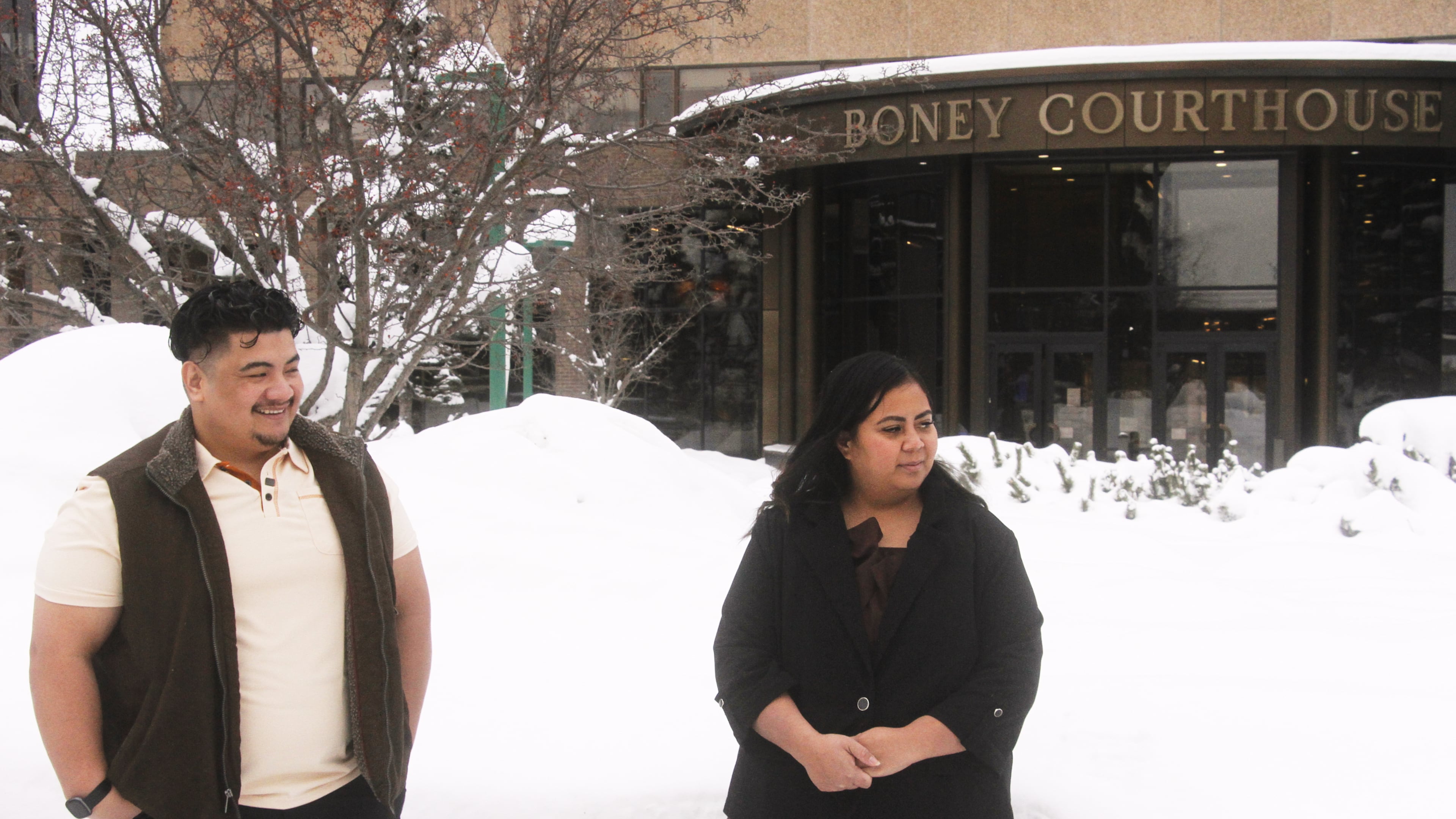 FILE - Michael Pese and his wife Tupe Smith stand outside the Boney Courthouse in Anchorage, Alaska, on Jan. 15, 2026. (AP Photo/Mark Thiessen, File)