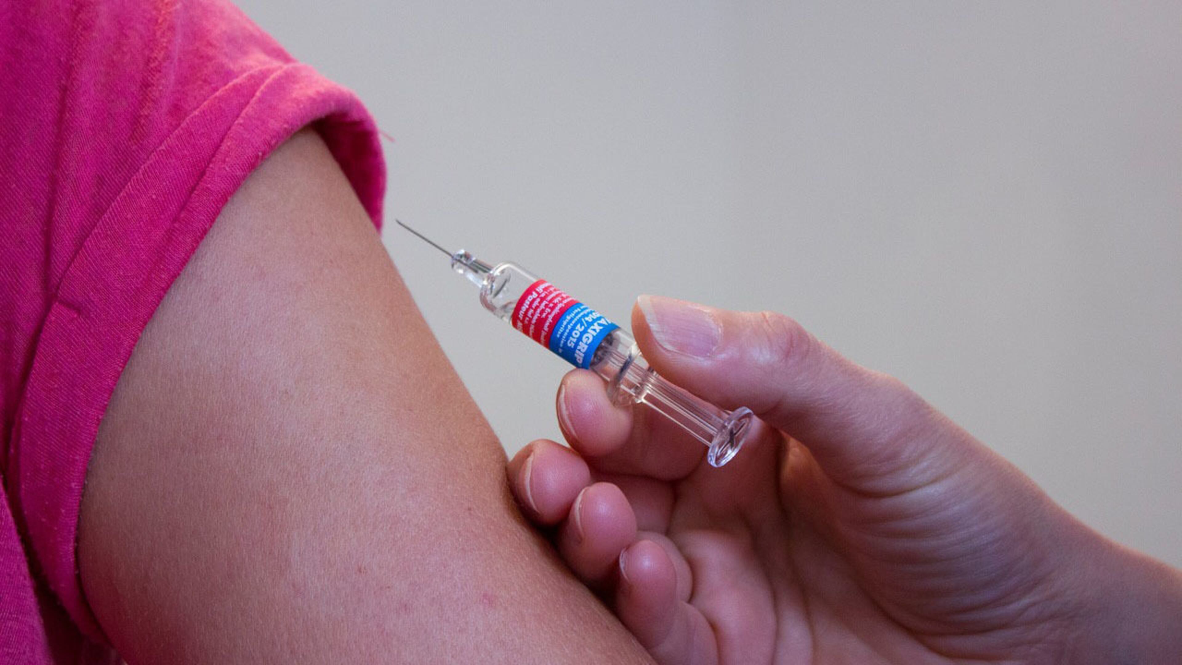 Researchers at the University of Melbourne compared cervical screening outcomes of 250,000 Australian women. The comparison found that girls who received the HPV vaccine when young were less likely to have the precancerous lesions.