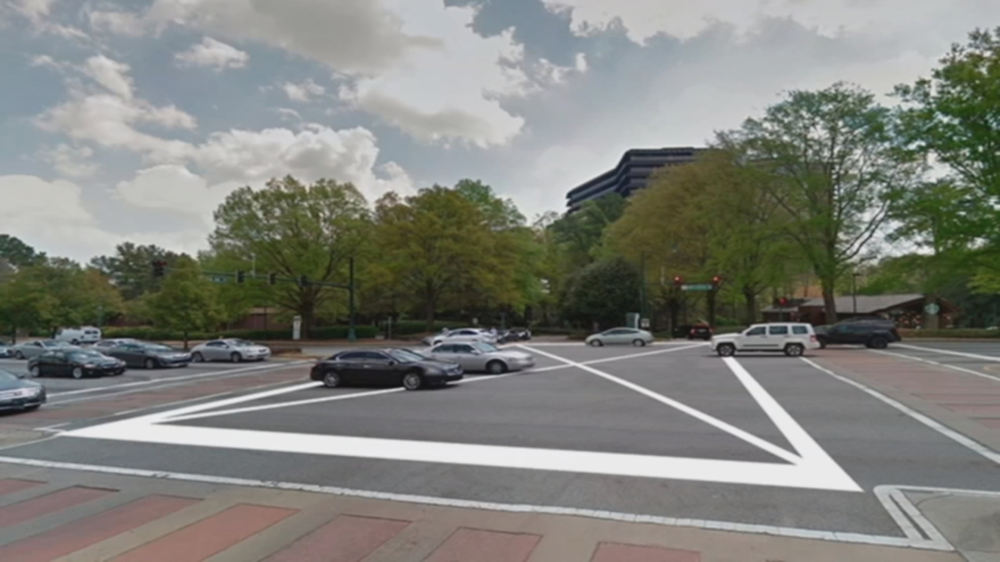 A painted X warns drivers not to “block the box” on Ashford-Dunwoody Road. WSBTV