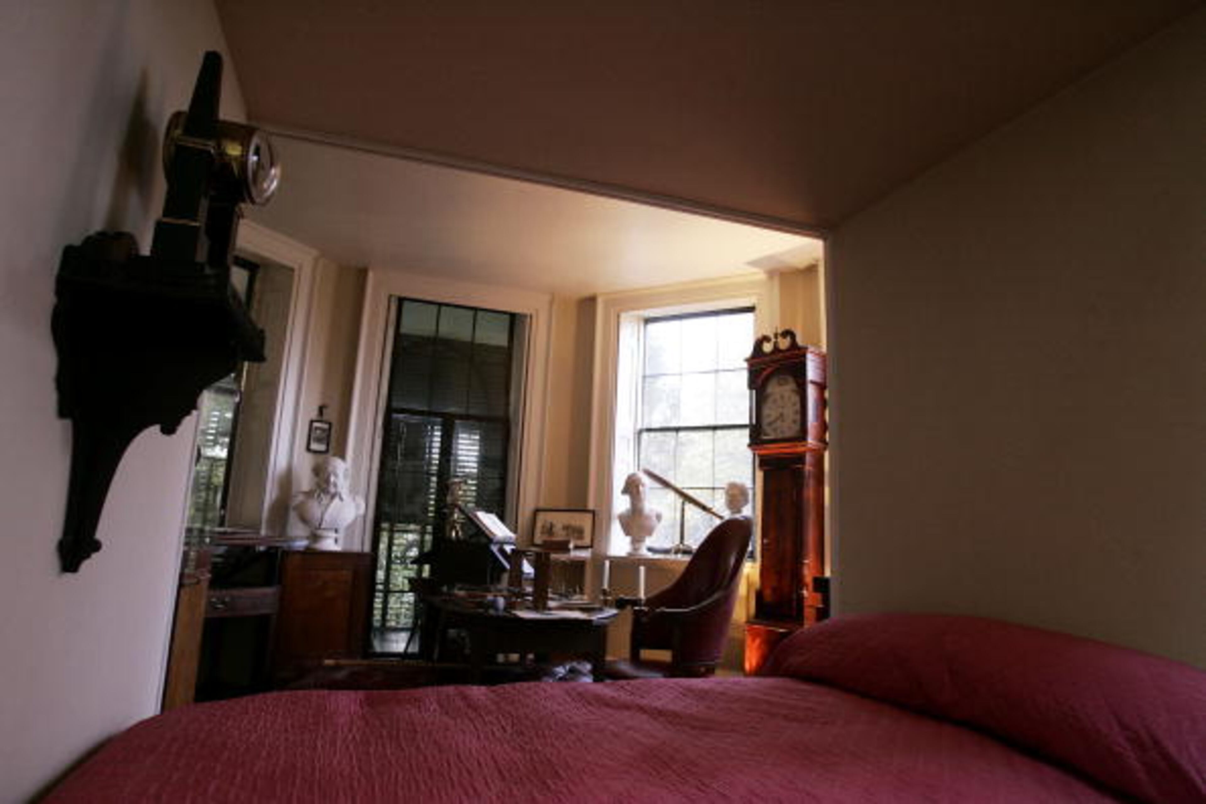 CHARLOTTESVILLE, VA - AUGUST 17: The bedroom and Cabinet area of former U.S. President Thomas Jefferson's Monticello home is shown August 17, 2005 at Monticello near Charlottesville in Virginia. The rapid growth of the Washington Metropolitan area in Northern Virginia is threatening the "Journey Through Hallowed Ground" Corridor, which encompasses a 175-mile-long stretch of land from Gettysburg, Pennsylvania to Monticello, Virginia, with incompatible new developments (suburban sprawl) according to the recently released study by the National Trust for Historic Preservation in its annual list of America's most endangered historic places. The corridor has been recognized by national historians as the region that holds more American history than any other place in the country. (Photo by Alex Wong/Getty Images)