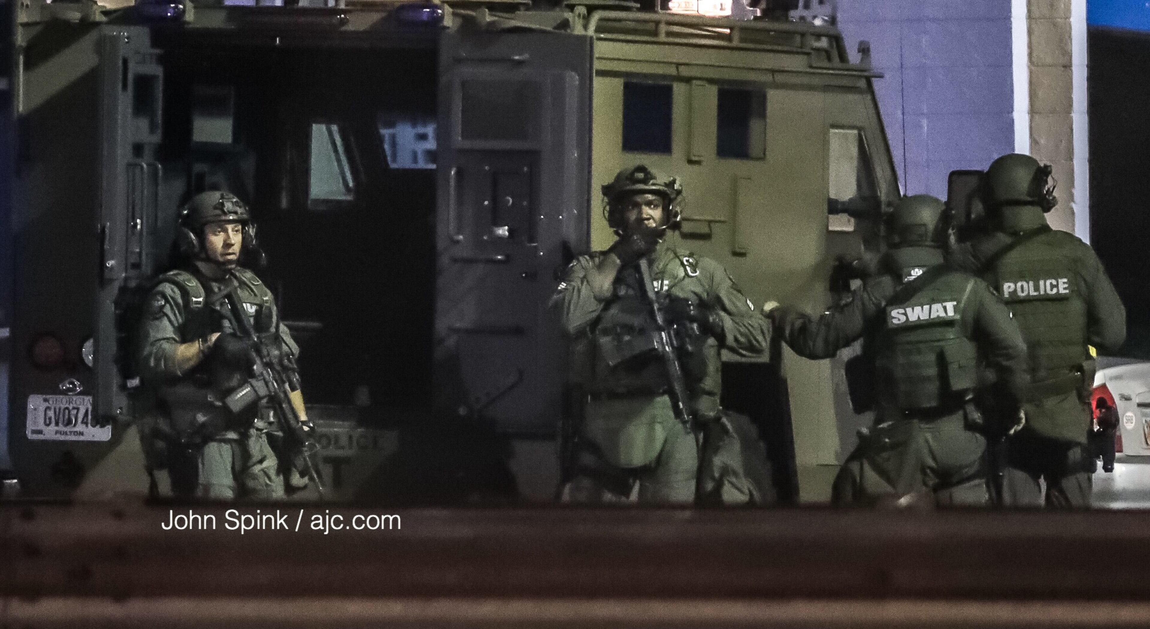 SWAT was called to the Atlanta Motel on Moreland Avenue on Thursday morning after a man barricaded himself inside a room and allegedly threatened police officers. JOHN SPINK / JSPINK@AJC.COM