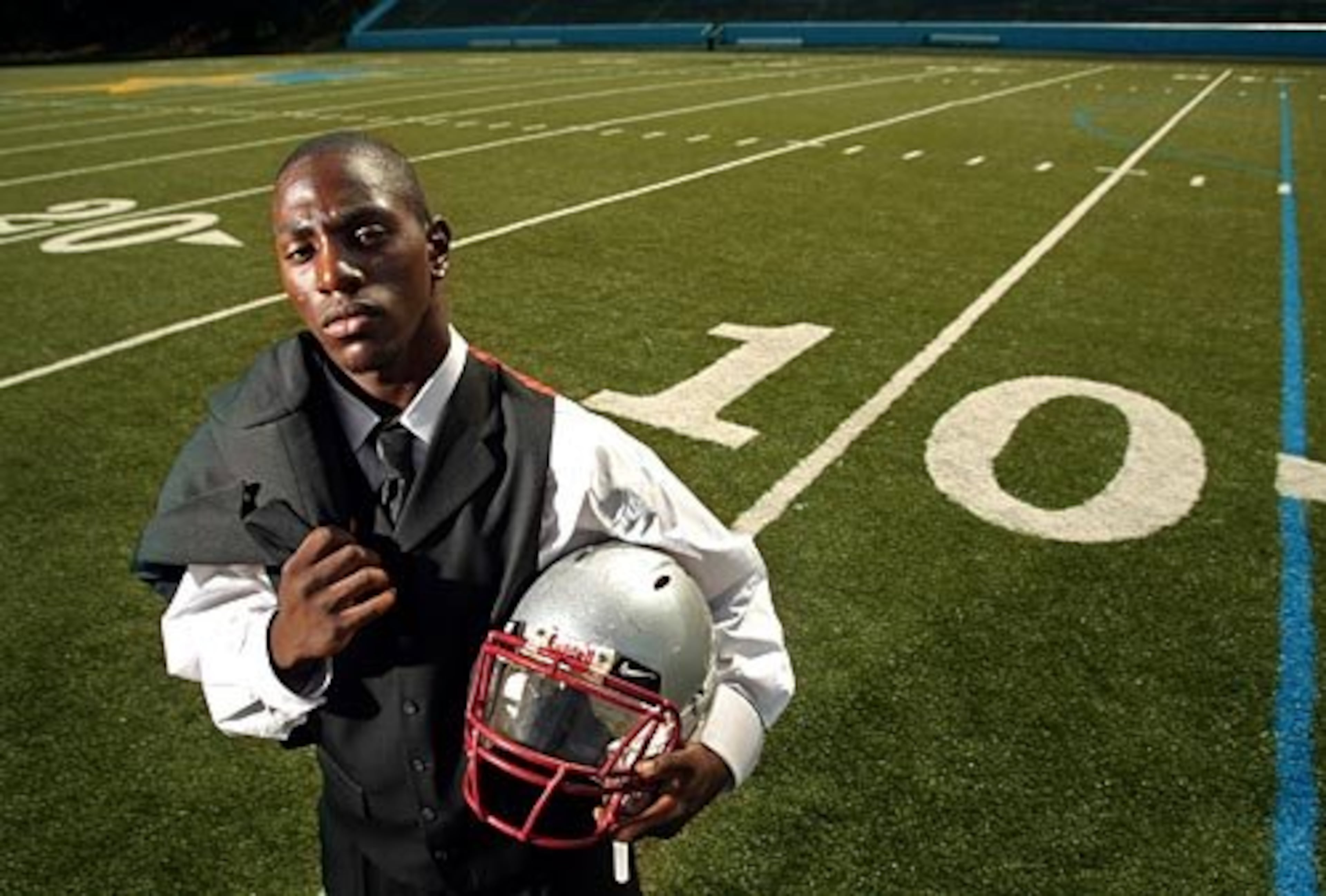 Mack Brown, M.L. King. Position: Running back. Height, weight: 5-11, 185. College choice: Florida. What's being said: "Speed. ... When he takes one step, he's full speed. Fastest running back that I've coached." -- M.L. King coach Corey Jarvis. Similar player: Clemson running back C.J. Spiller