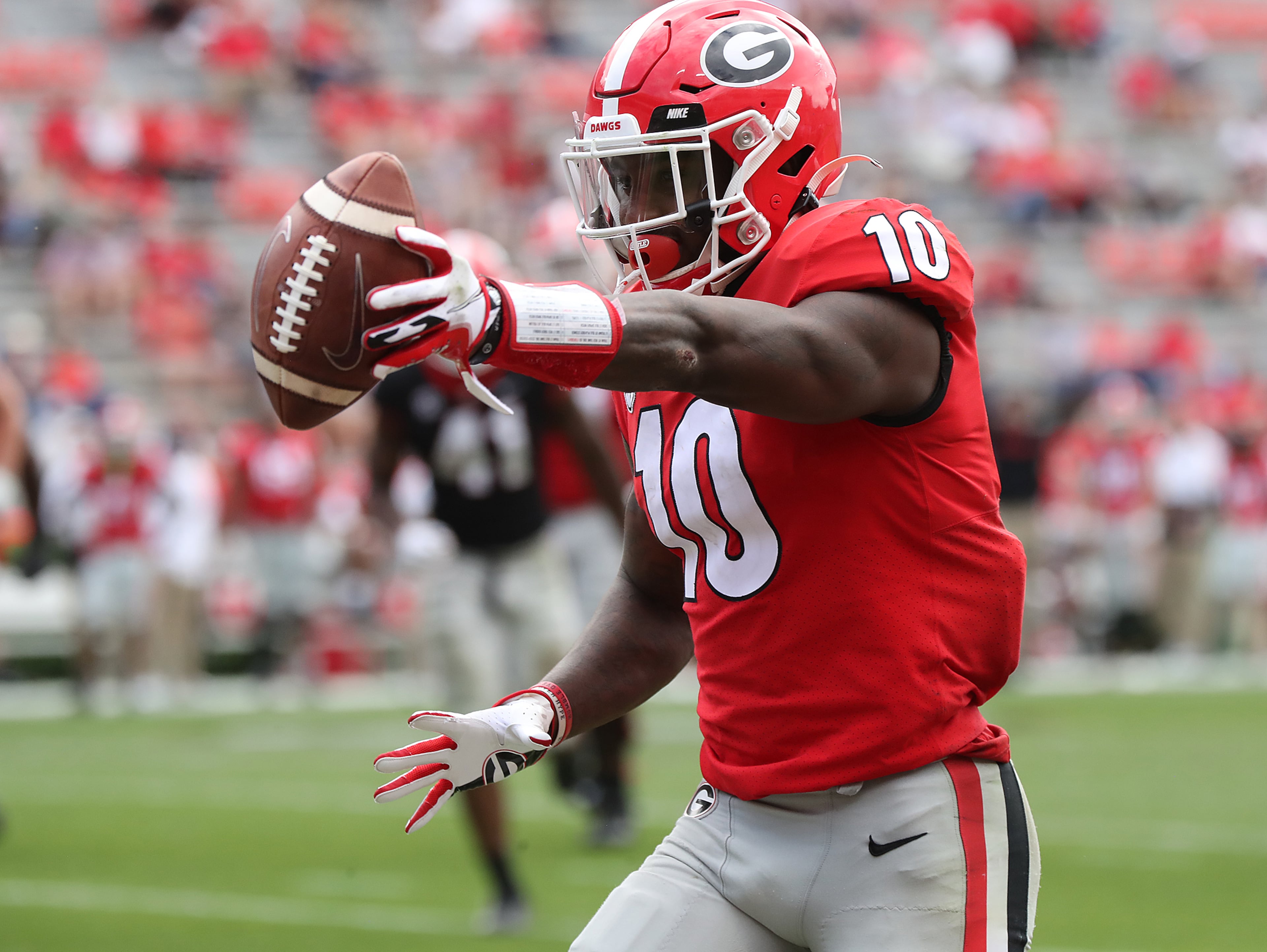 Georgia wide receiver Kearis Jackson gets in the end zone catching a touchdown pass from JT Daniels during the third quarter of the G-Day Game at Sanford Stadium on Saturday, April 17, 2021, in Athens. “Curtis Compton / Curtis.Compton@ajc.com”