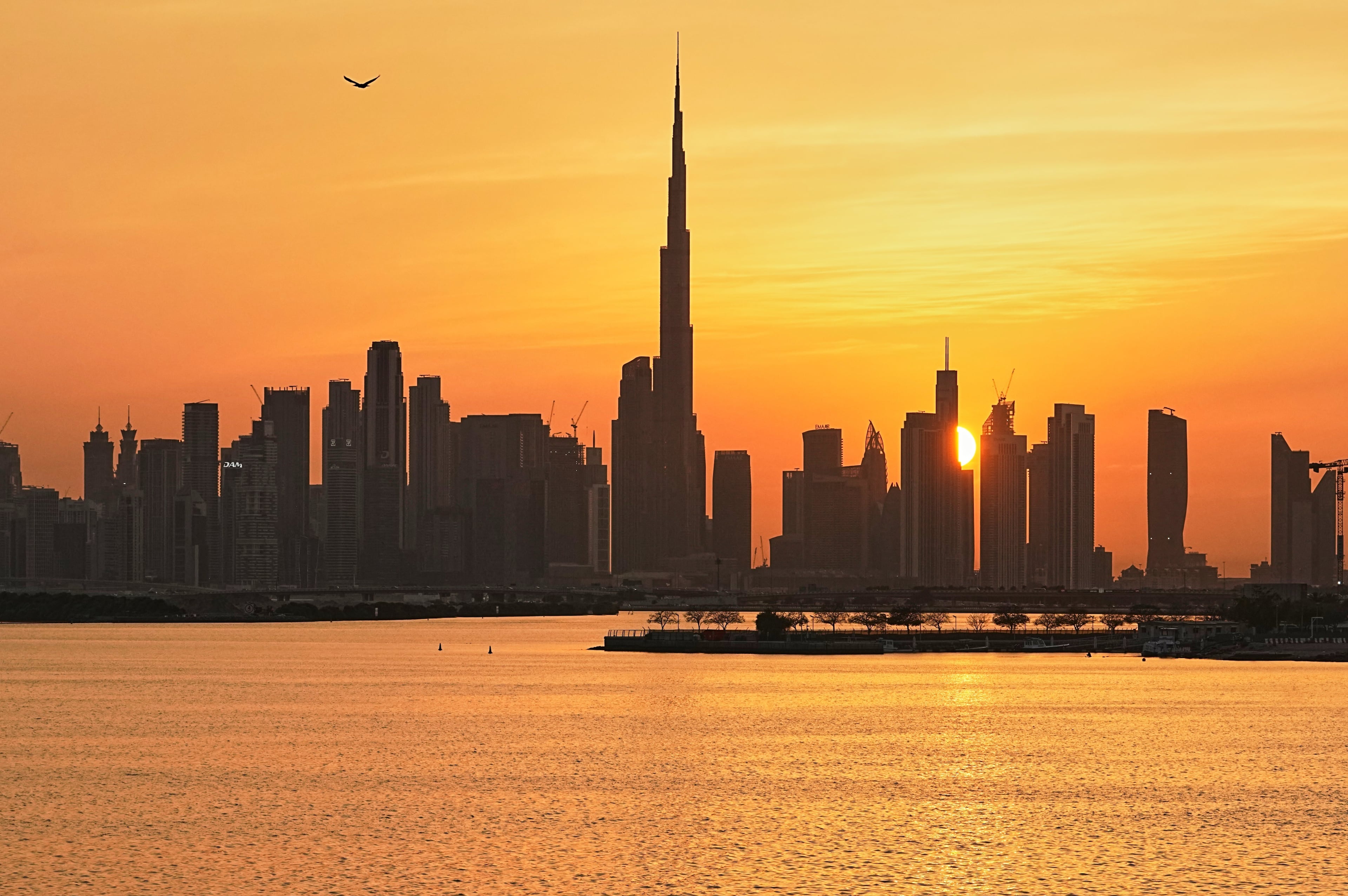 Iran US Entangled Emirates