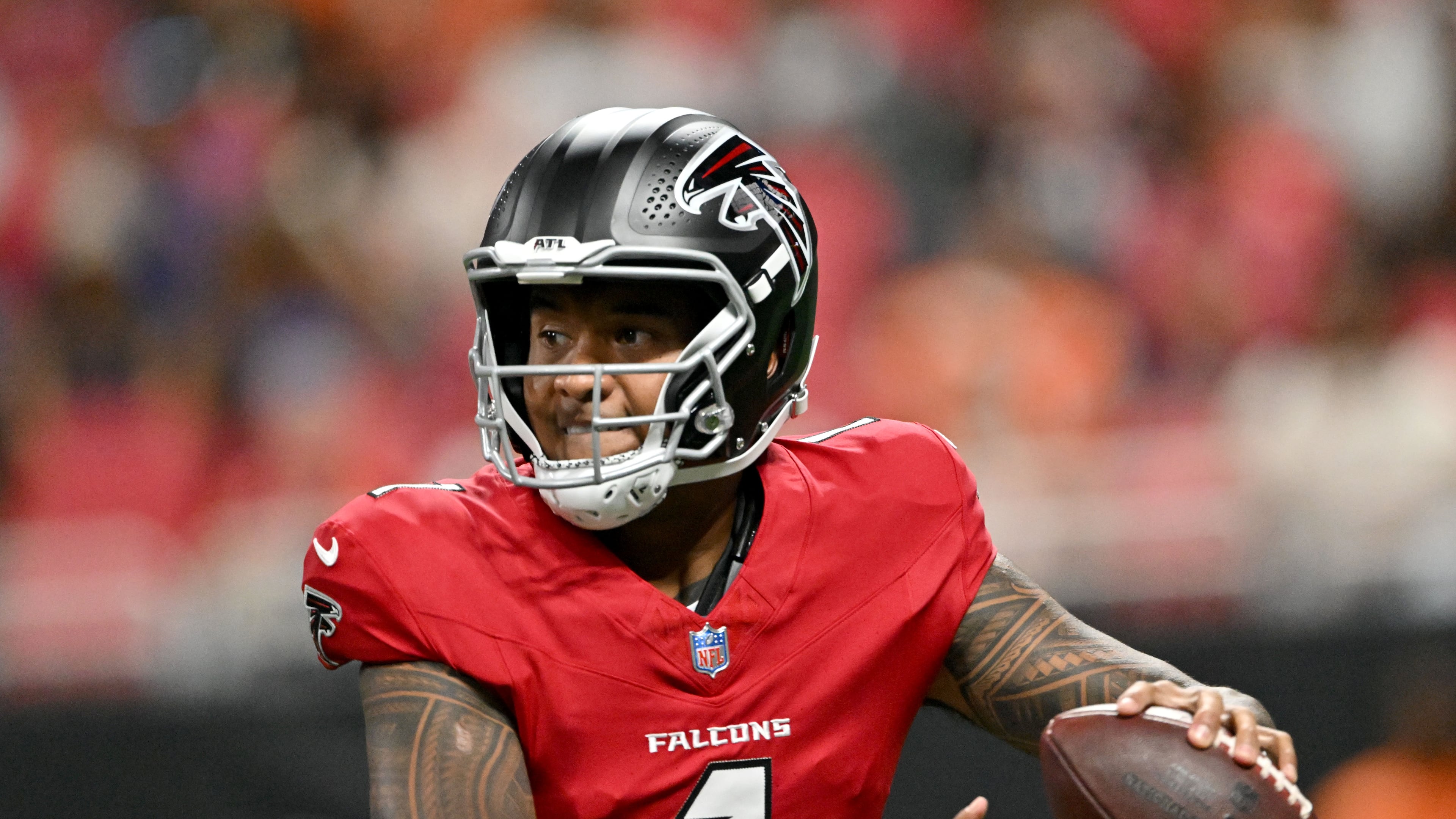 Atlanta Falcons quarterback Tua Tagovailoa prepares to get off a pass during the first half of an NFL preseason game at Mercedes-Benz Stadium on Friday, Aug. 14, 2026, in Atlanta. (Hyosub Shin/AJC)
