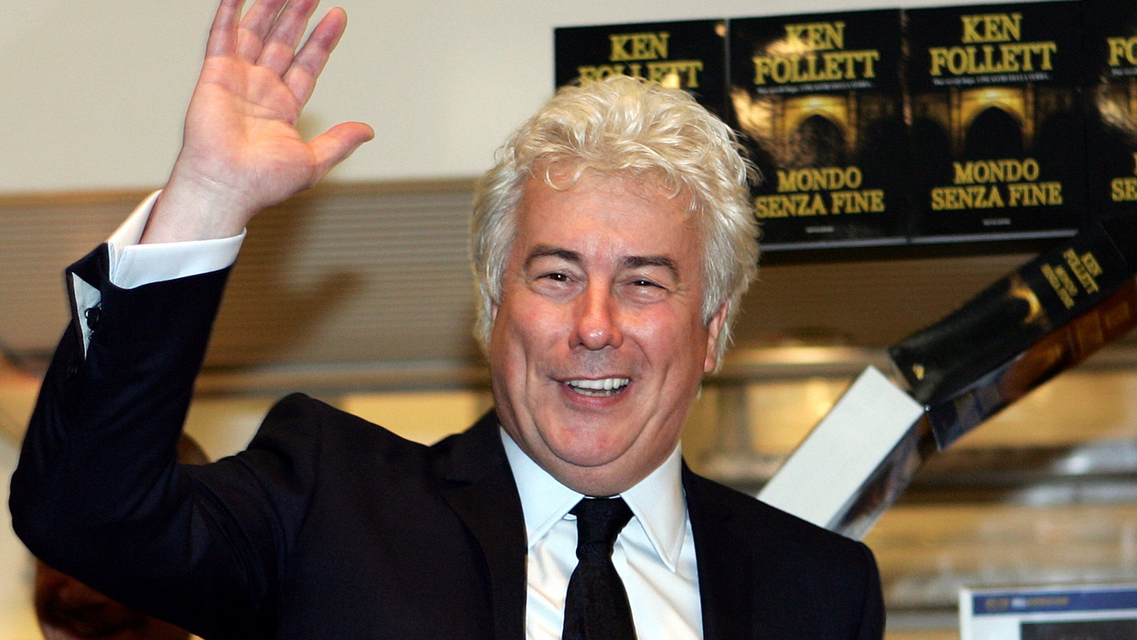 FILE - British author Ken Follett appears at a book event for "World Without End" in Rome on Sept. 18, 2007. (AP Photo/Stefano Massimo, File)
