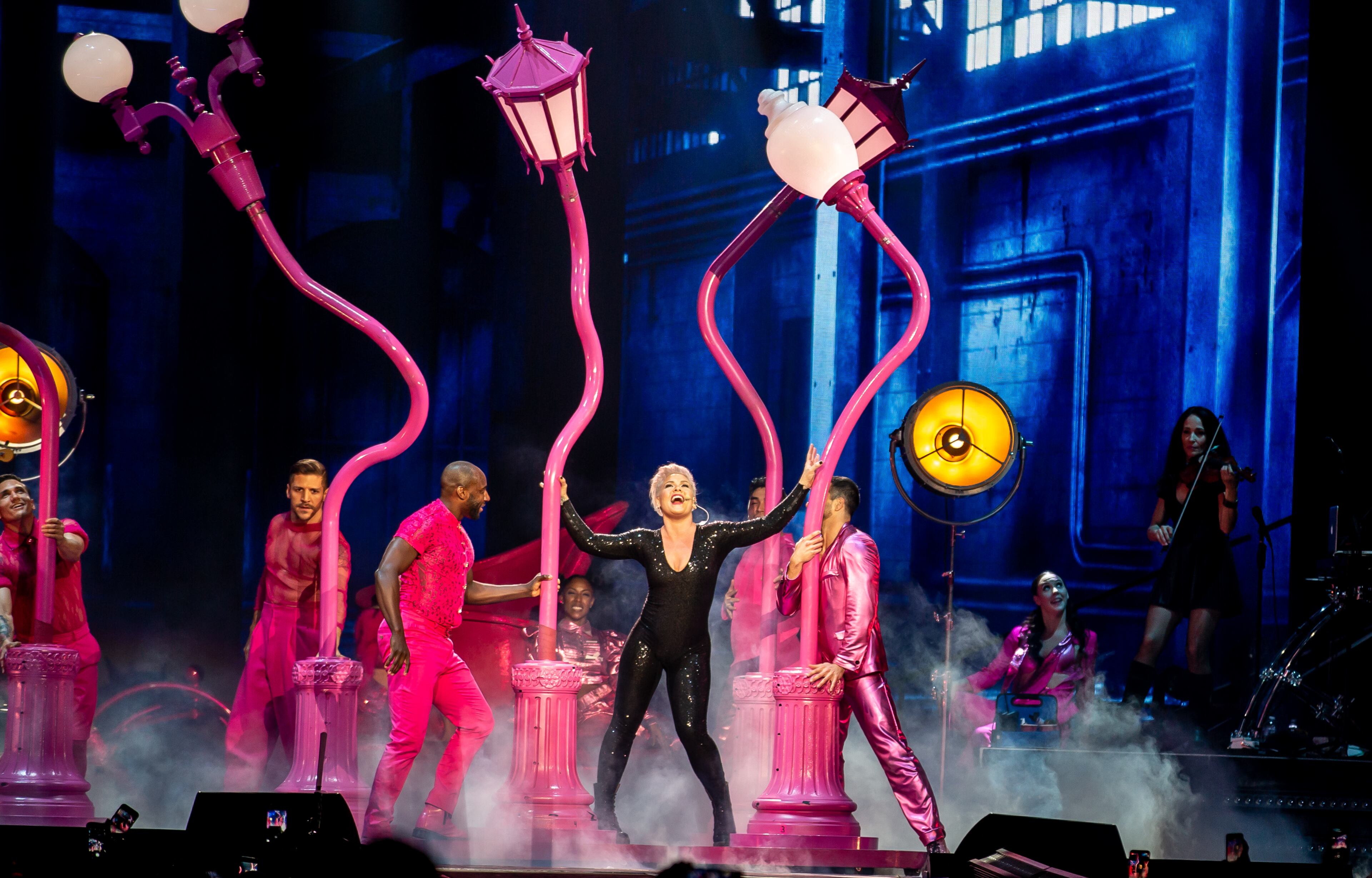 P!nk @ State Farm Arena 3.12.19