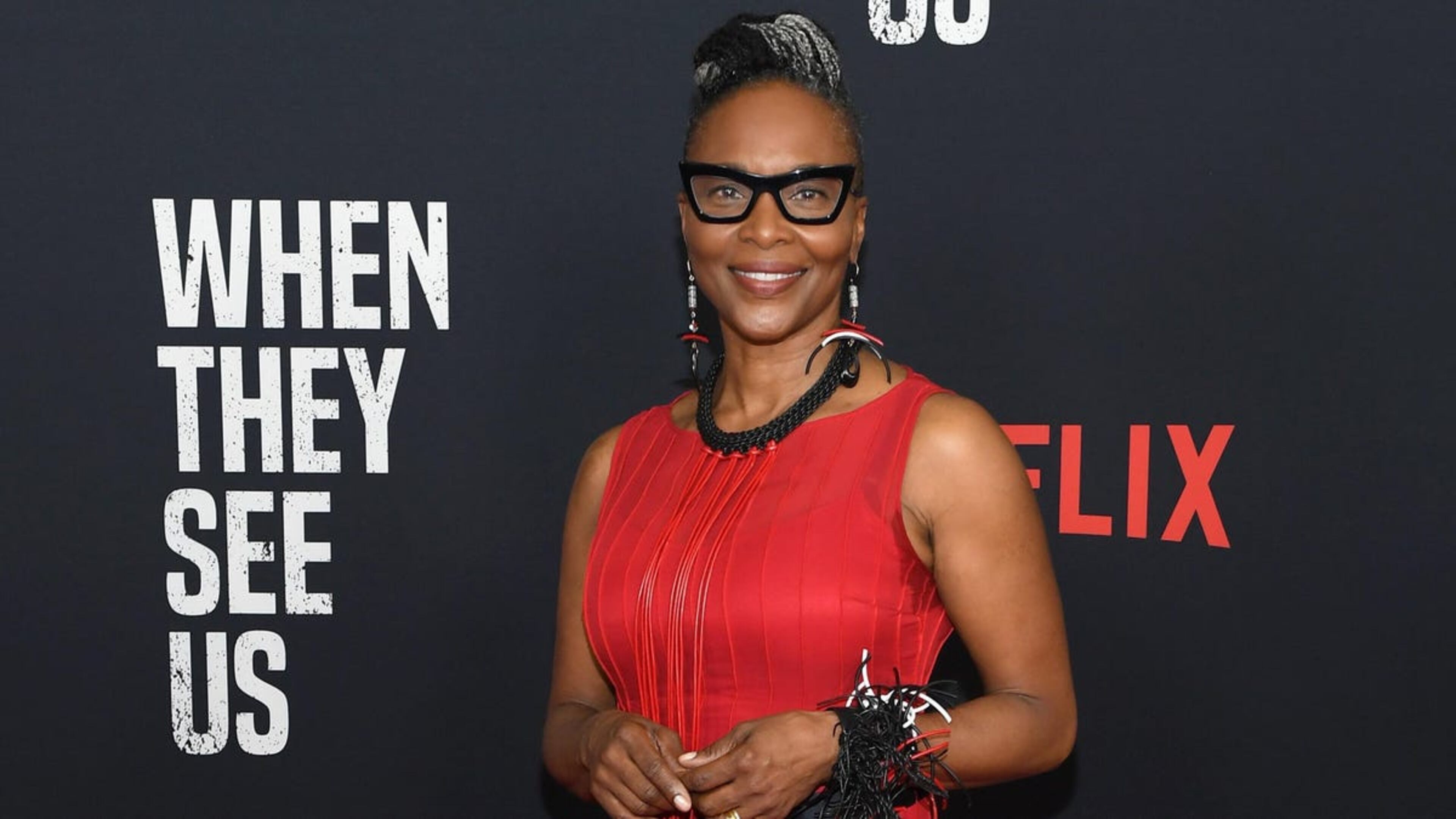 Suzzanne Douglas was born in Chicago in 1957 and was raised in public housing with three siblings before going on to graduate from Illinois State University. She later earned a master’s degree from the Manhattan School of Music. Between 1989 and 2019, Douglas appeared in numerous TV shows that for more than 30 years helped shape American popular culture, including “The Cosby Show,” “NYPD Blue,” and “Law & Order.”