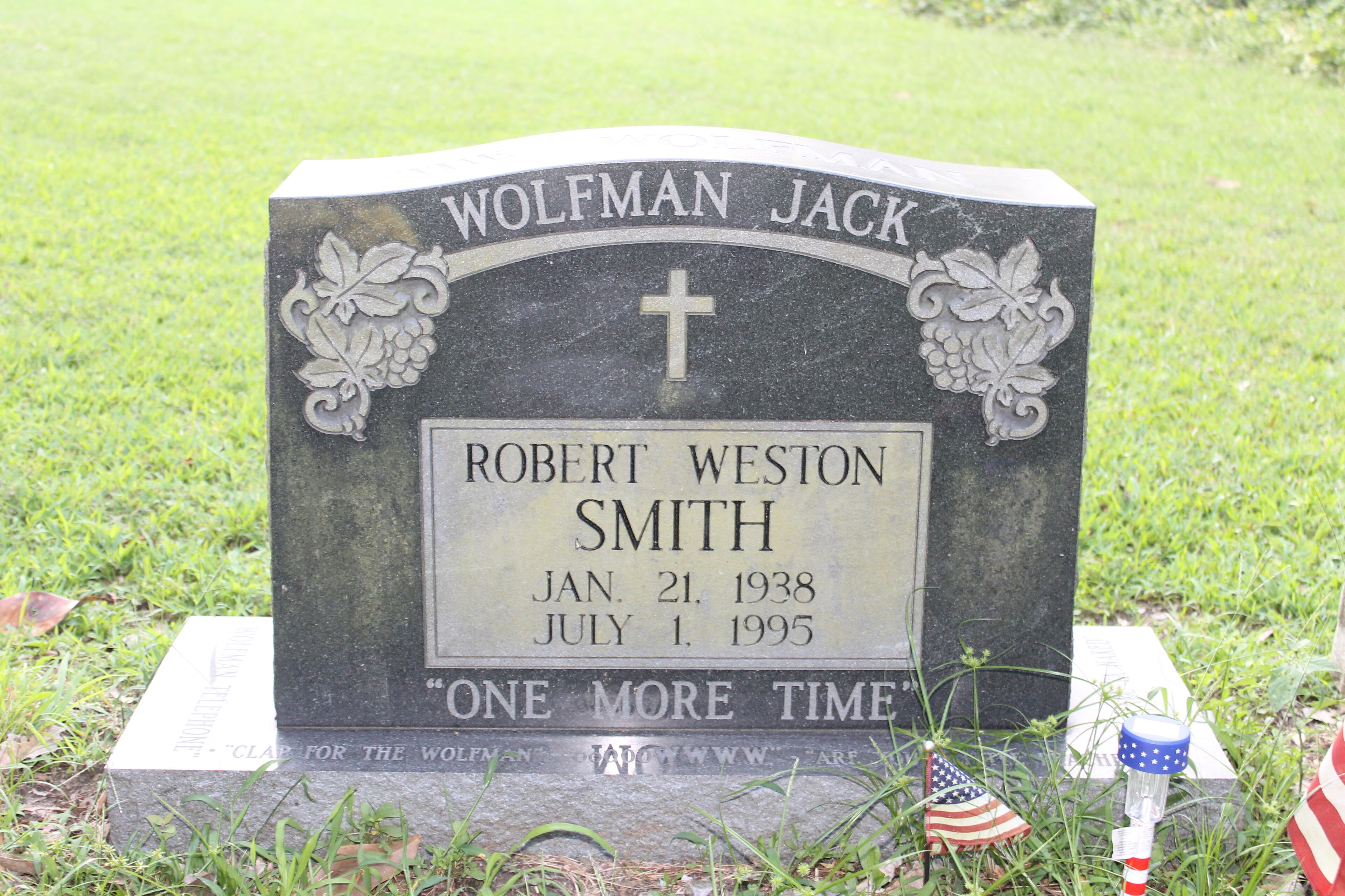See the grave of Wolfman Jack, the D.J. famous for his gravelly voice in the 1960s and '70s, by a roadside in Belvidere, N.C. Contributed by North Carolina Union Volunteers. HANDOUT PHOTO - NOT FOR RESALE