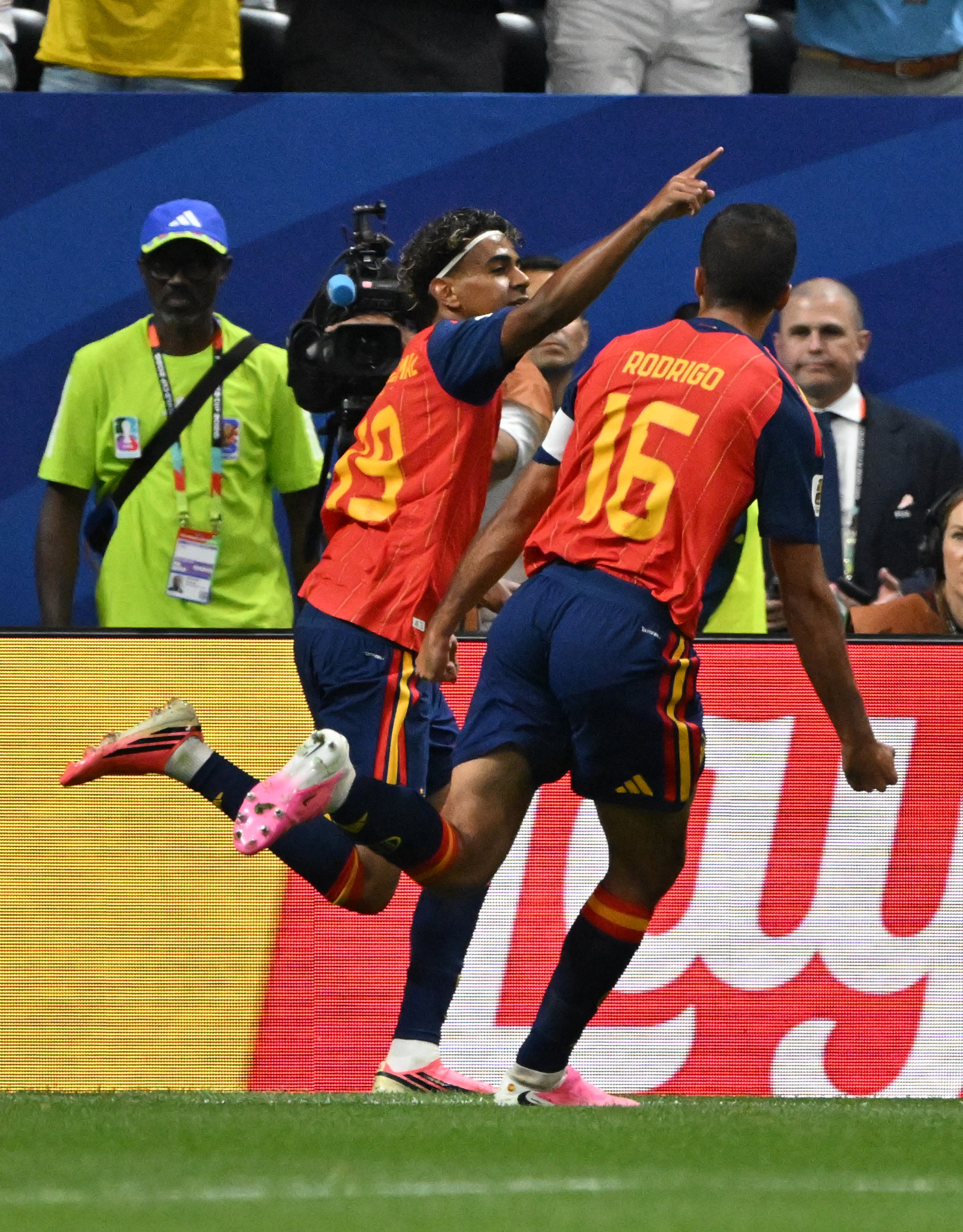 Spain's Lamine Yamal (left) celebrates a goal during the first half of the Spain vs. Saudi Arabia World Cup match Sunday, June 21, 2026, at Atlanta Stadium. (Hyosub Shin/AJC)