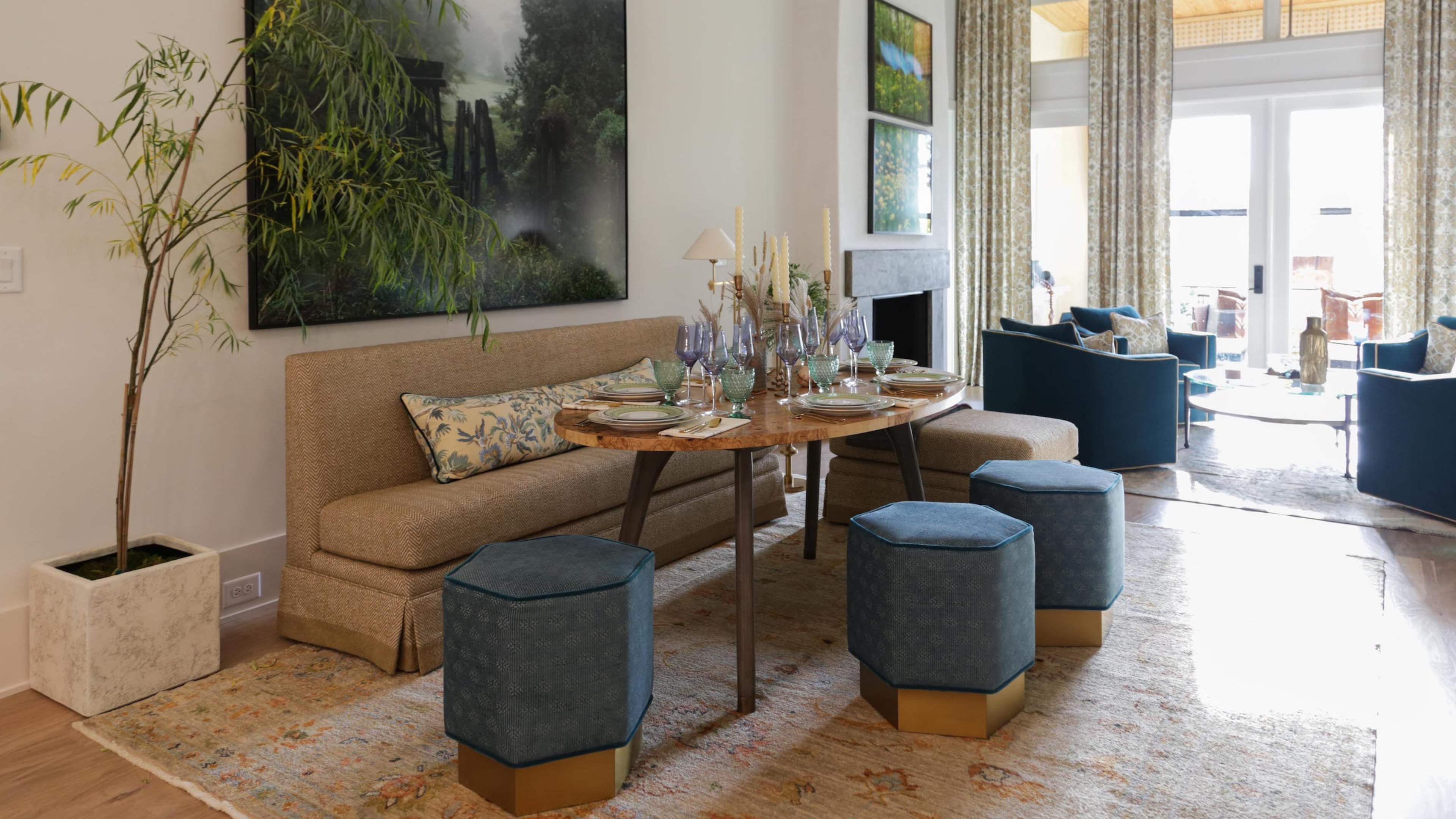 Traditional standalone dining areas are on their way out. More homes are embracing a continuous flow from kitchen to dining to living room such as this dining area from Hope Austin Interiors. Photo: J. Ashley Photo / Dave Vitkus