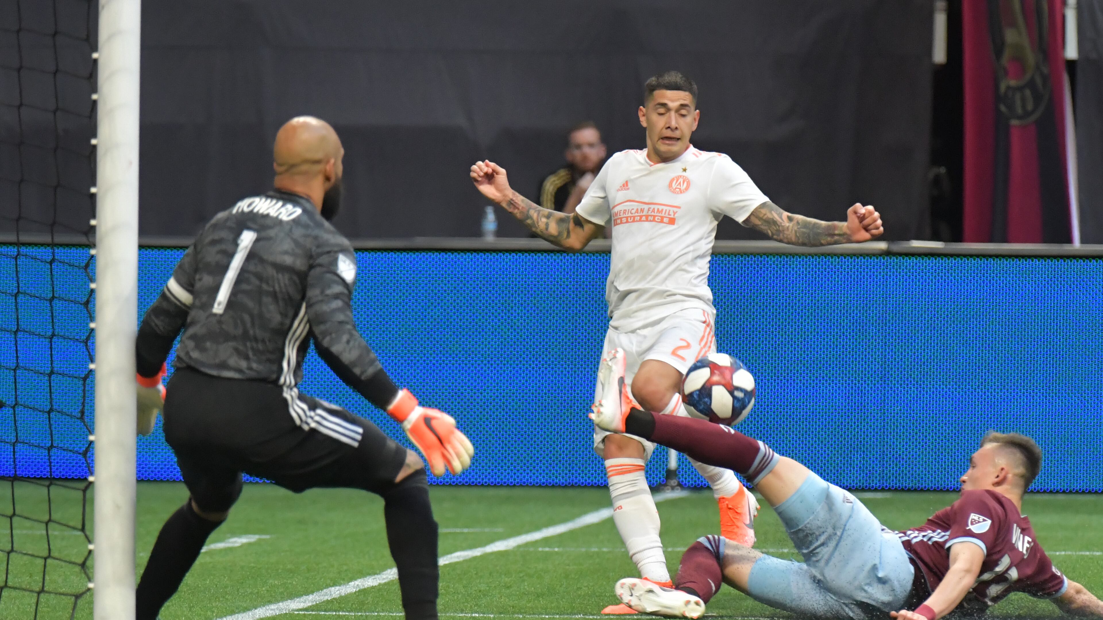 April 27, 2019 Atlanta - Colorado Rapids defender Sam Vines (13) blocks the shot by Atlanta United defender Franco Escobar (2) in front of Colorado Rapids goalkeeper Tim Howard (1) during the second half in a MLS soccer match at Mercedes-Benz Stadium in Atlanta on Saturday, April 27, 2019. Atlanta United won 1-0 over the Colorado Rapids. HYOSUB SHIN / HSHIN@AJC.COM