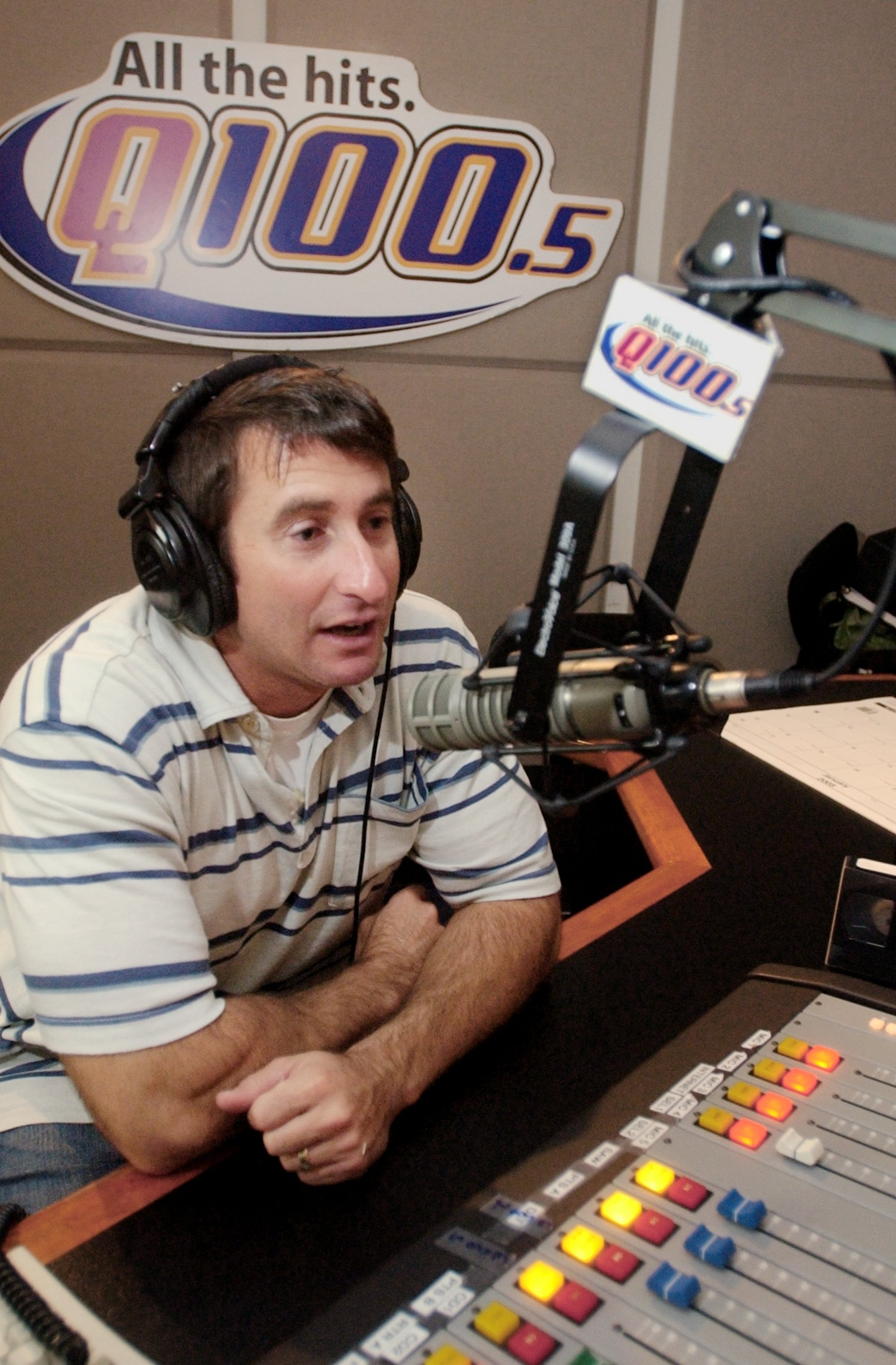 Bert Weiss of Q100.5's "The Bert Show" on-air in 2004. (AJC file photo)