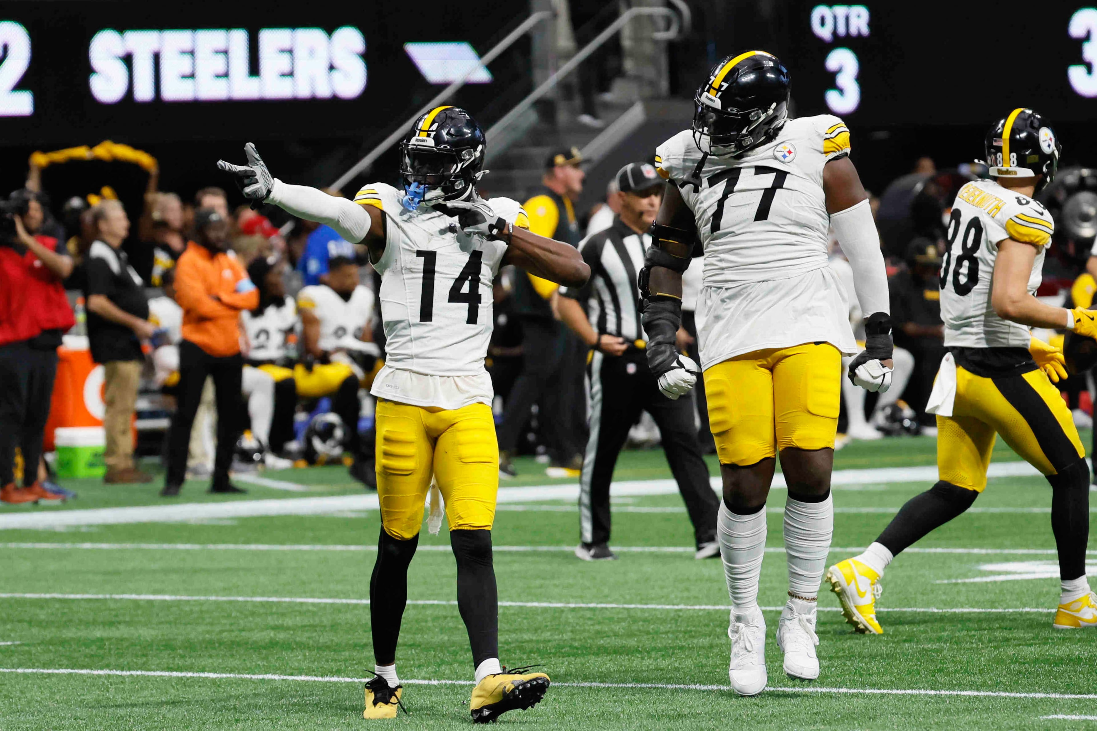 Pittsburgh Steelers wide receiver George Pickens reacts after a play during the second half of an NFL football game against the Atlanta Falcons on Sunday, Sept. 8, at Mercedes-Benz Stadium in Atlanta.
(Miguel Martinez/ AJC)