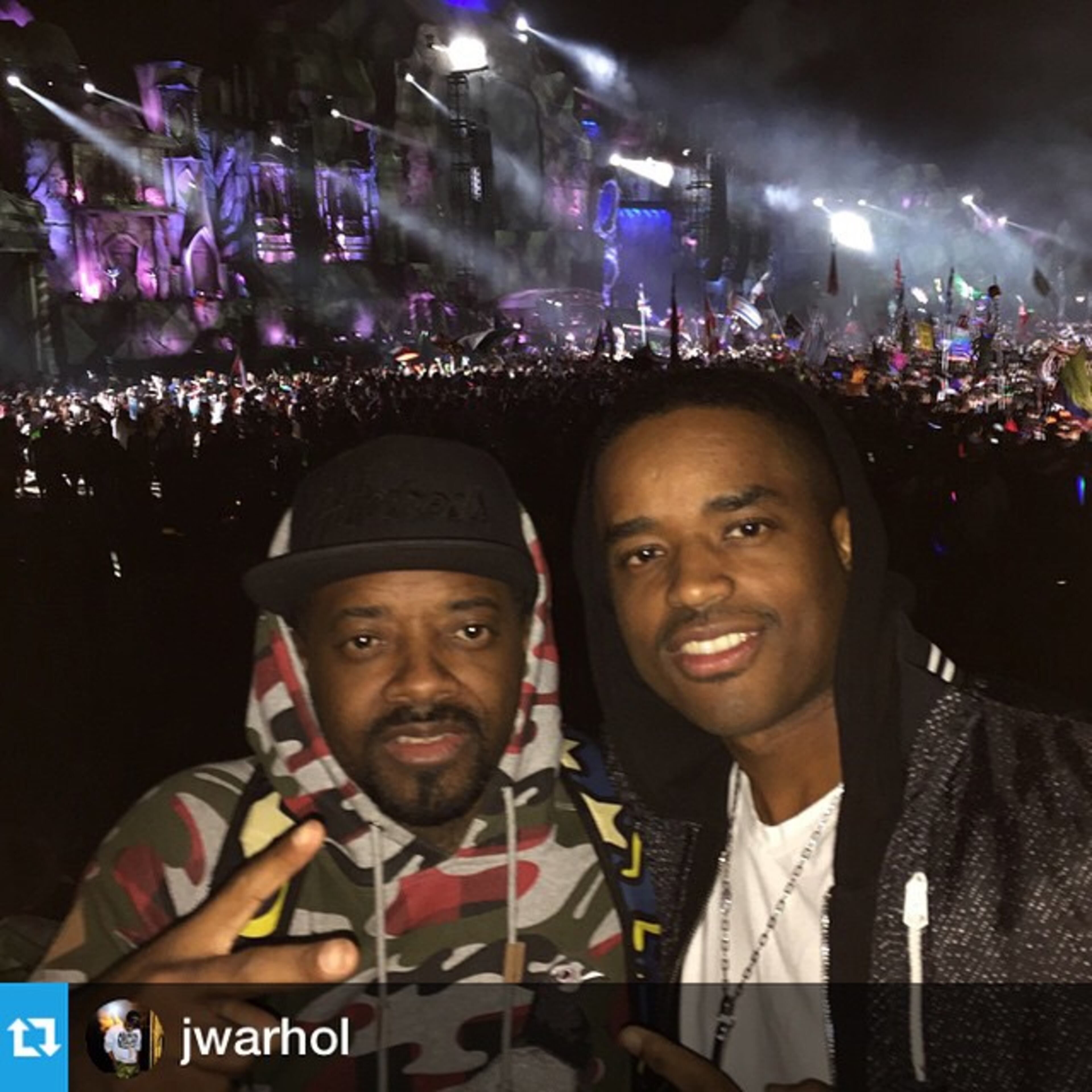 larenztate: #rp My Day1 homie I've known since I was a yungin! 20yrs mane! Last night we turnt up at #TomorrowWorld