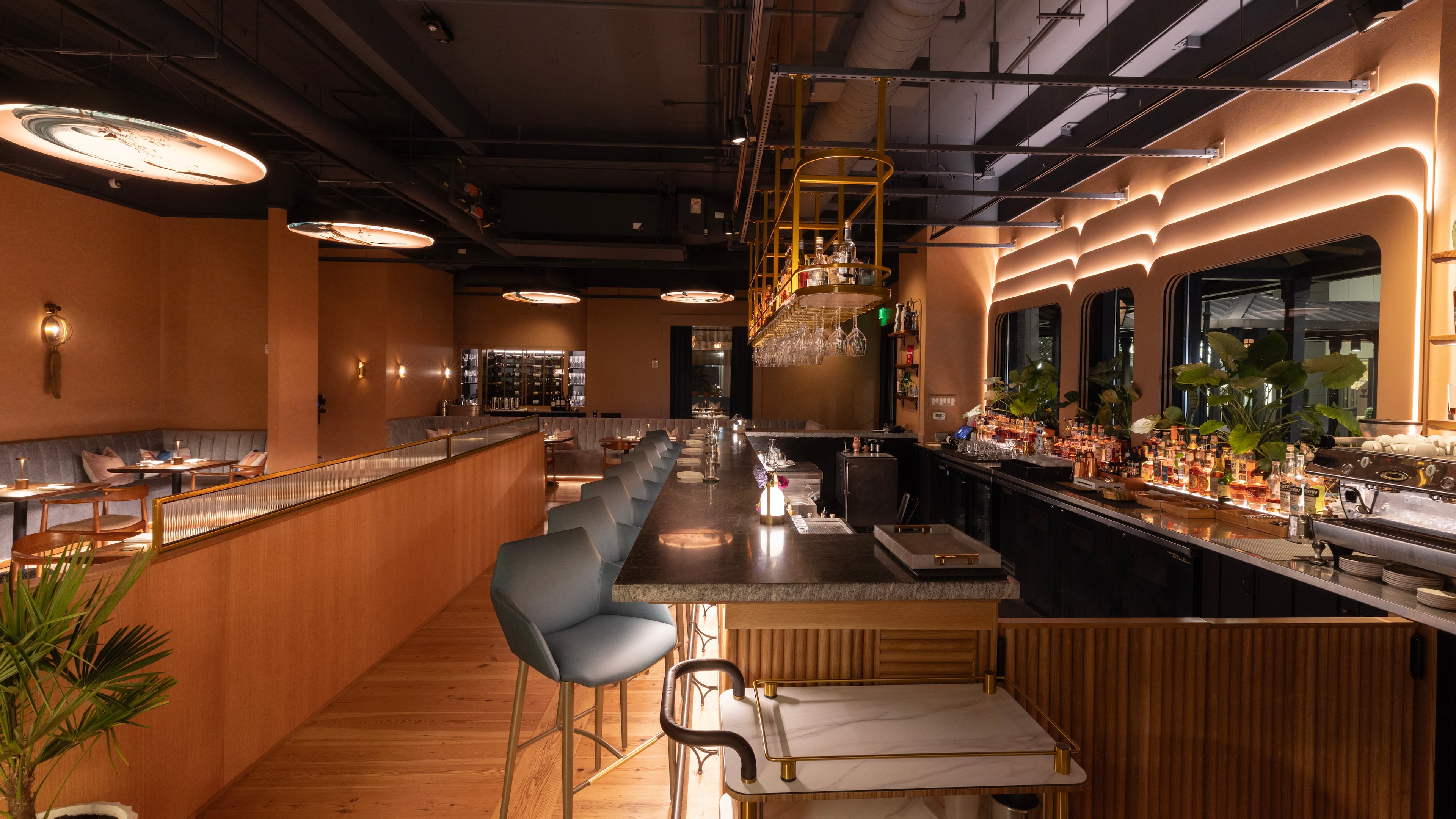 Lazy Betty expanded and upped the luxury quotient when it moved from DeKalb Avenue to Midtown in early 2024. (Courtesy of Graftable)