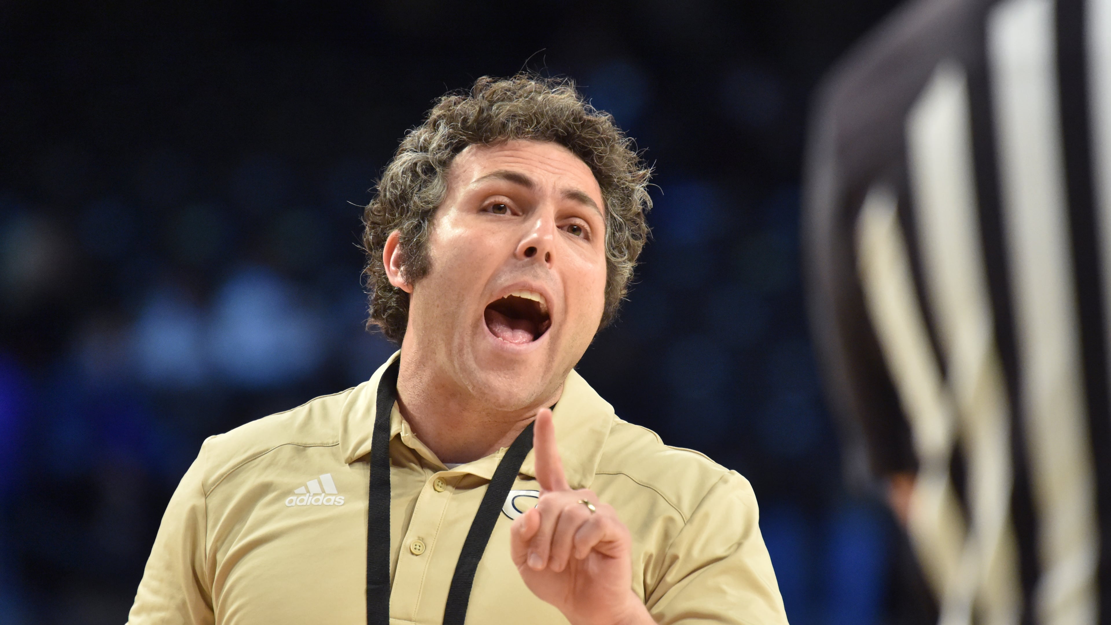 Georgia Tech head coach Josh Pastner appeals to a referee in the second half Tuesday, March 2, 2021, against Duke at McCamish Pavilion in Atlanta. (Hyosub Shin / Hyosub.Shin@ajc.com)