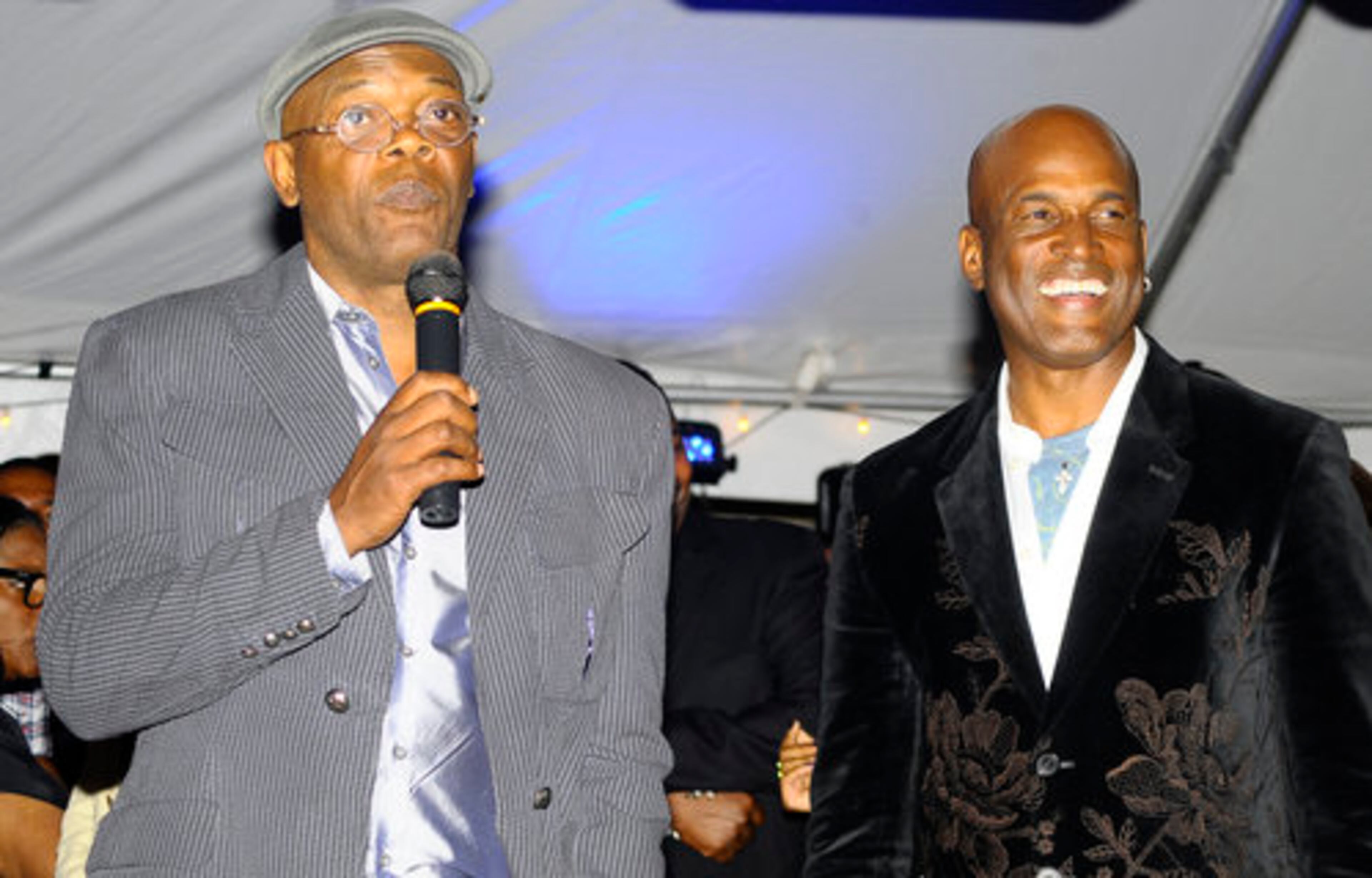 Sameul L. Jackson congratulates Kenny Leon for winning the Kenny Cup.
