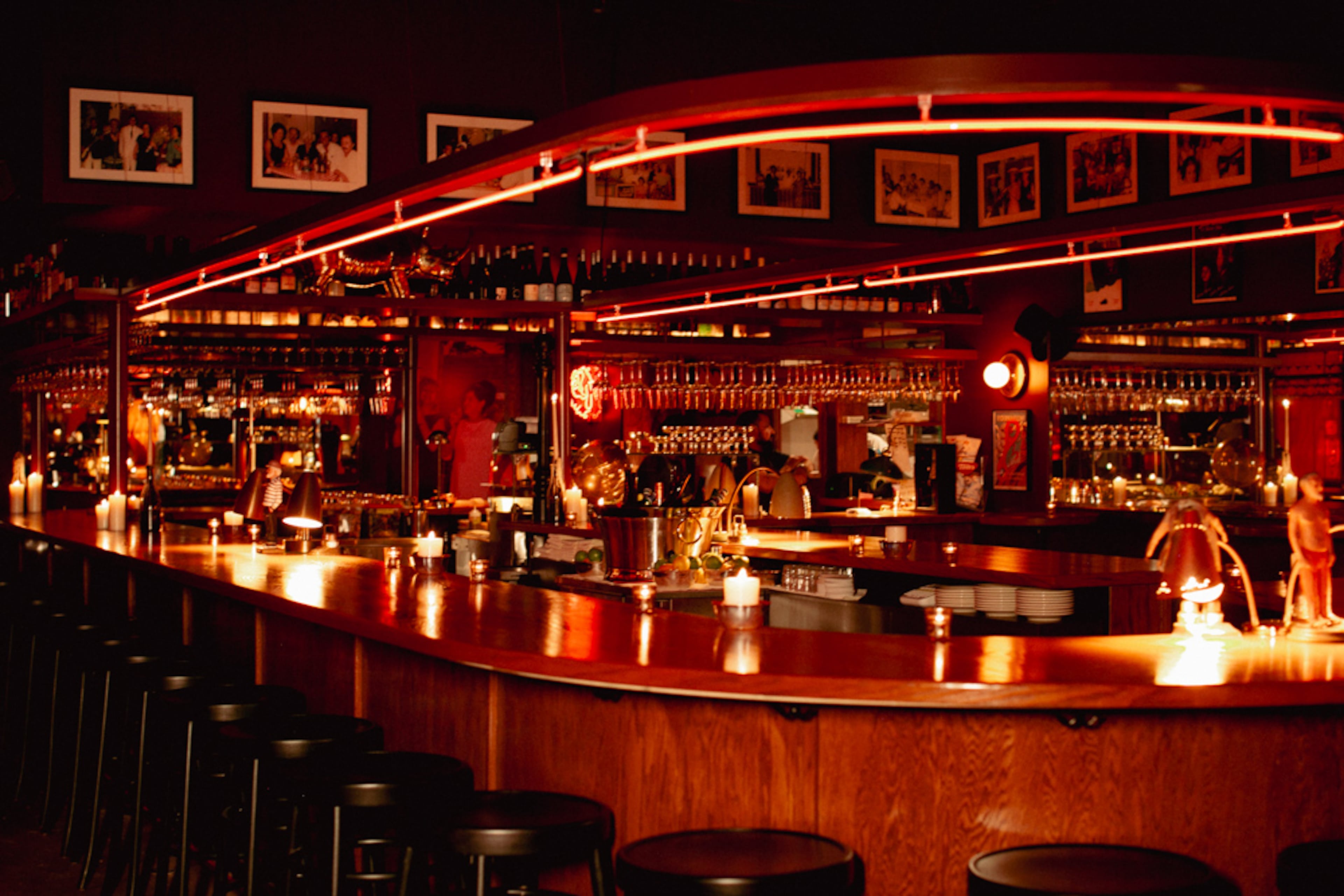 Y Bar e Ristorante from the Y Hospitality team features a U-shaped bar as its focal point. The restaurant and bar is inspired by the 1960s and '70s in Italy. (Courtesy of Sarah Lawless)