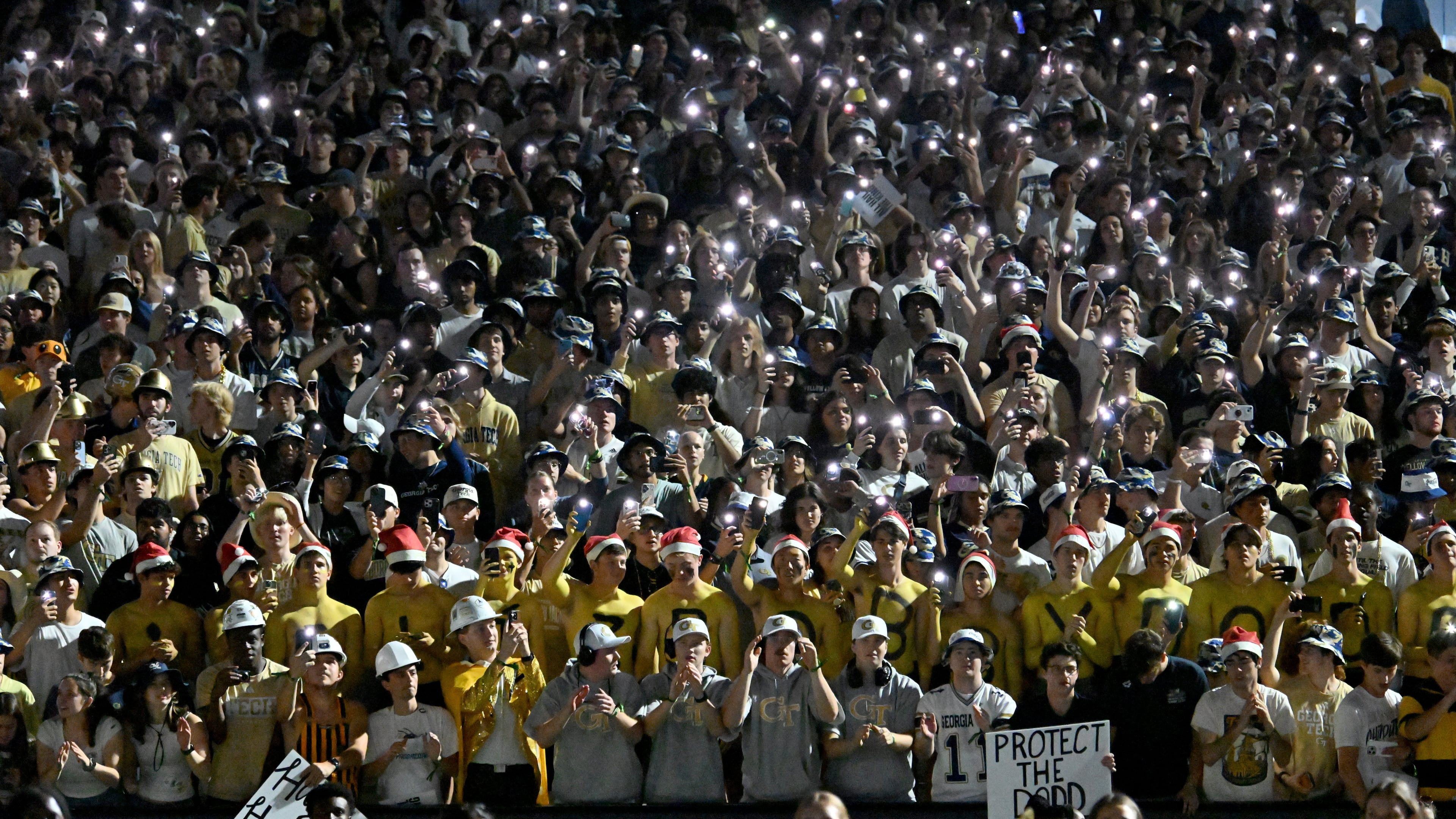 Georgia Tech fans cheer before the final regular season home game against Pittsburgh on Saturday, Nov. 22, 2025, at Bobby Dodd Stadium in Atlanta. (Hyosub Shin/AJC 2025)