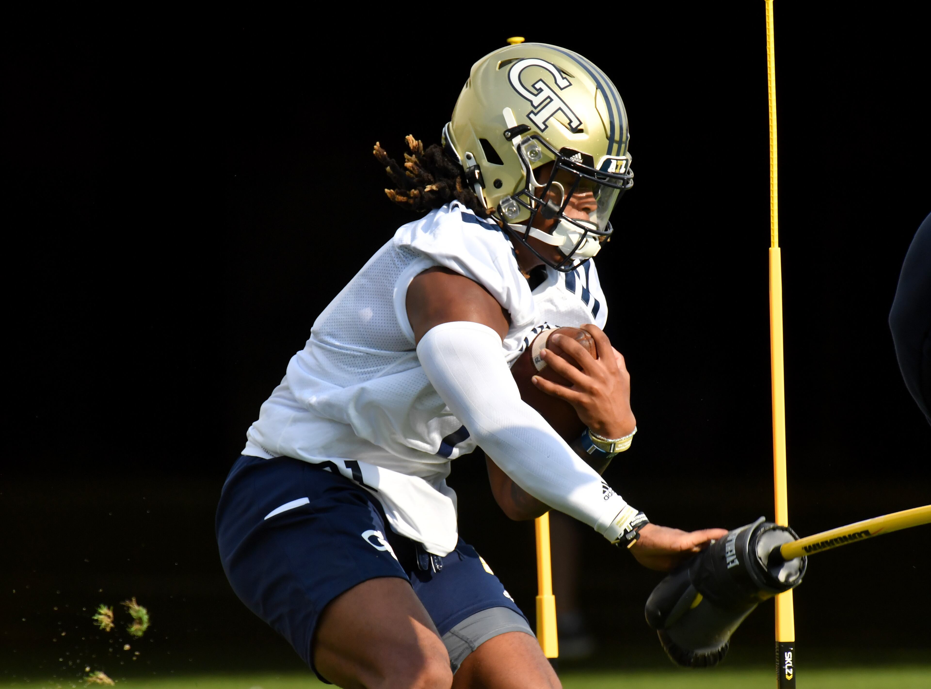 Georgia Tech's running back Jahmyr Gibbs (1) runs a drill during a football practice at Rose Bowl Field on Georgia Tech Campus in Atlanta on Friday, August 6, 2021. (Hyosub Shin / Hyosub.Shin@ajc.com)