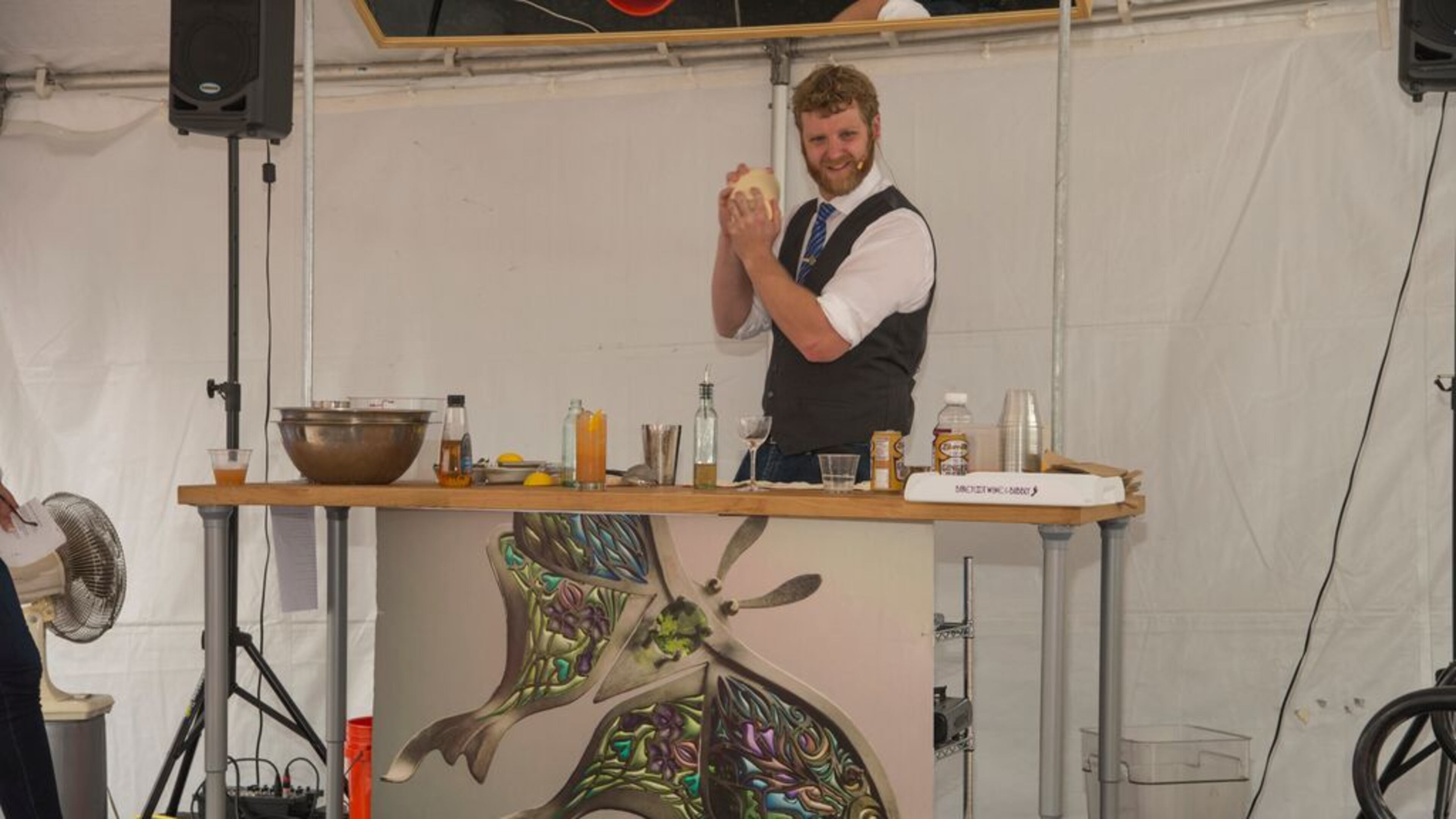 Don't miss the Atlanta Arts Festival demos.