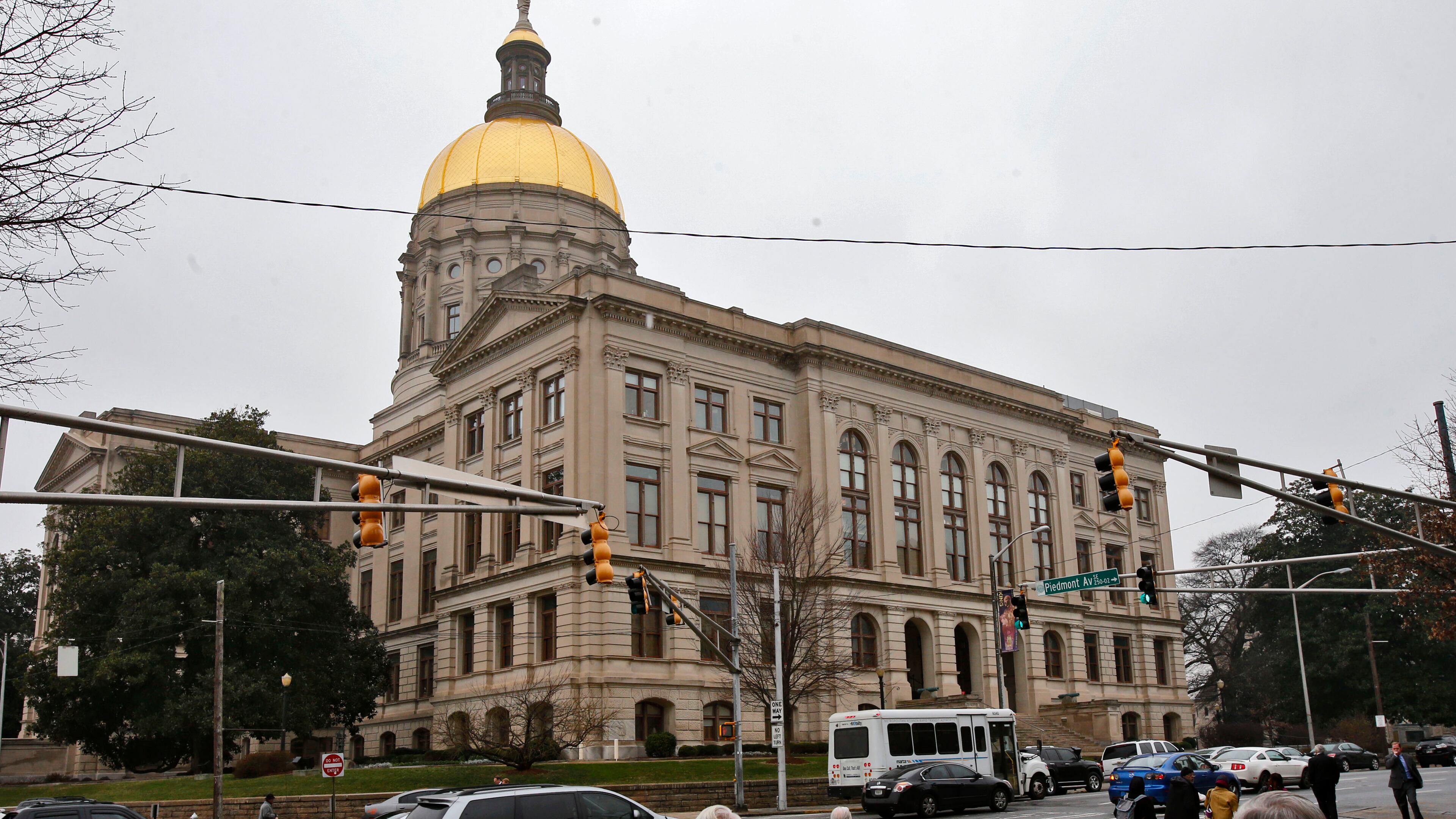 The Georgia General Assembly begins its 2016 legislative session Jan. 11. BOB ANDRES / BANDRES@AJC.COM
