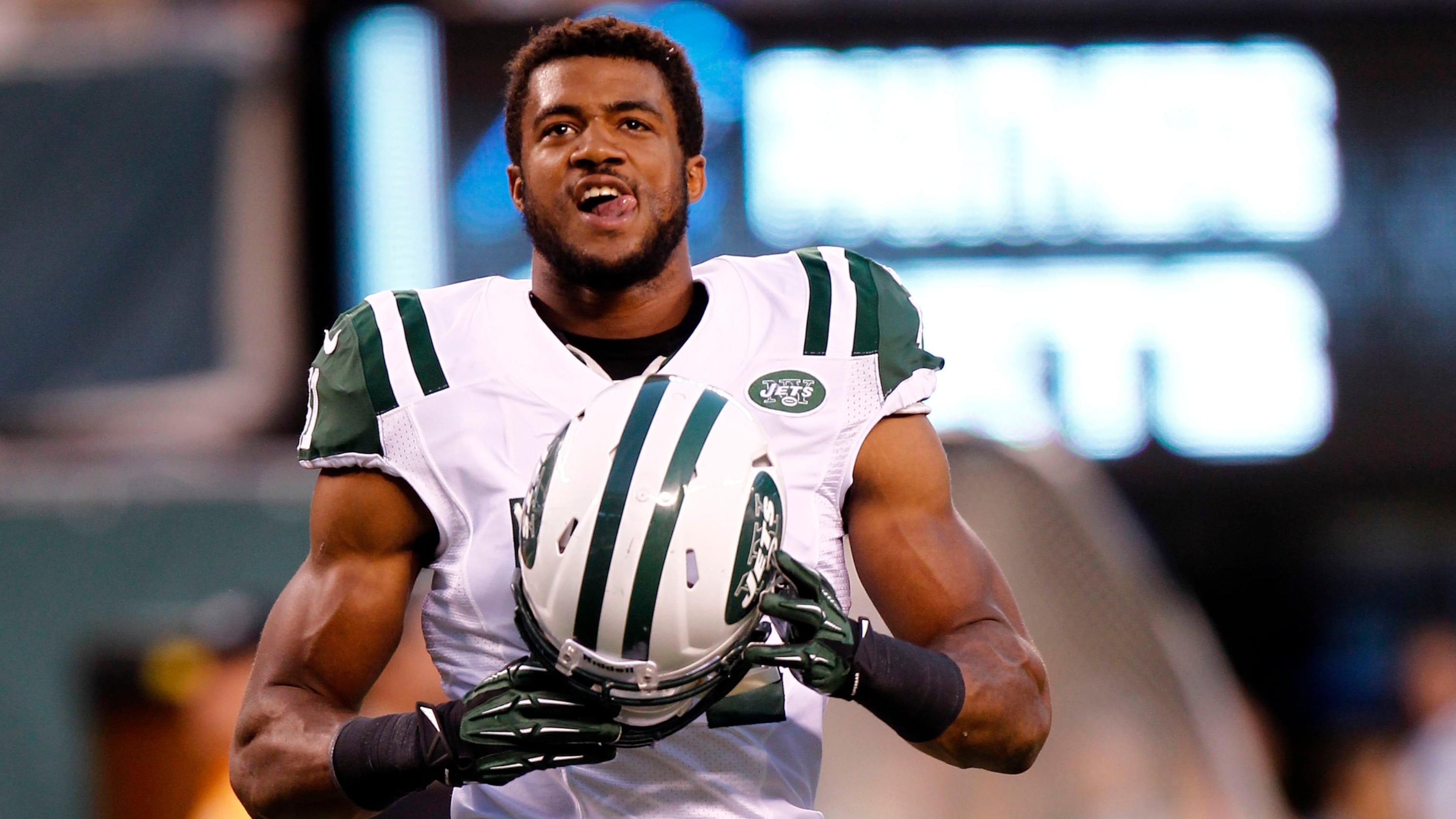 FILE PHOTO: Aaron Maybin #51 of the New York Jets works out before a preseason game against the Carolina Panthers at MetLife Stadium on August 26, 2012 in East Rutherford, New Jersey. (Photo by Jeff Zelevansky/Getty Images)
