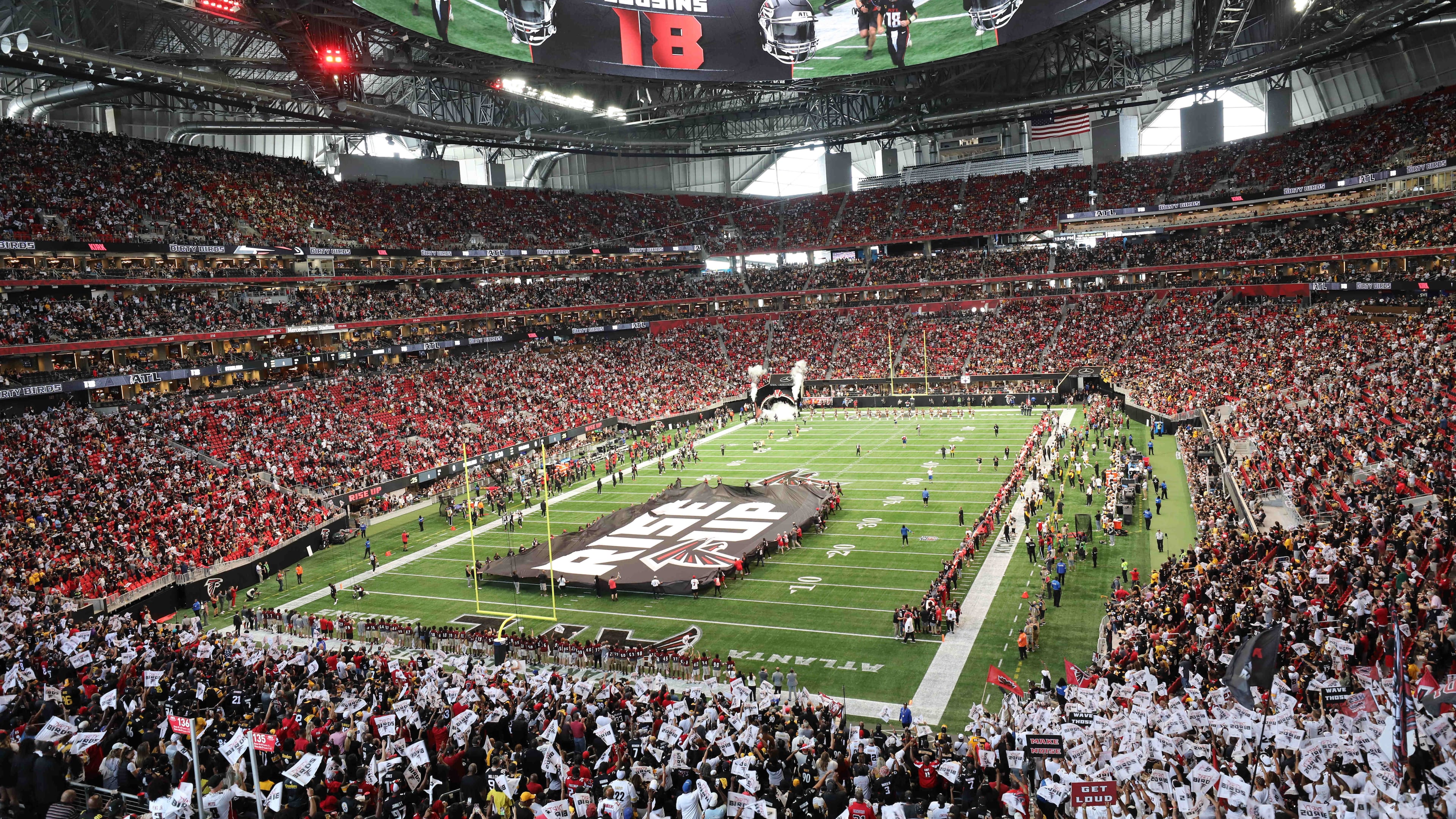 Falcons fans cheer as Atlanta Falcons quarterback Kirk Cousins (18) is being presented moments before the game against the Pittsburgh Steelers on Sunday, Sept. 8, 2024, at Mercedes-Benz Stadium in Atlanta.
(Miguel Martinez/ AJC)